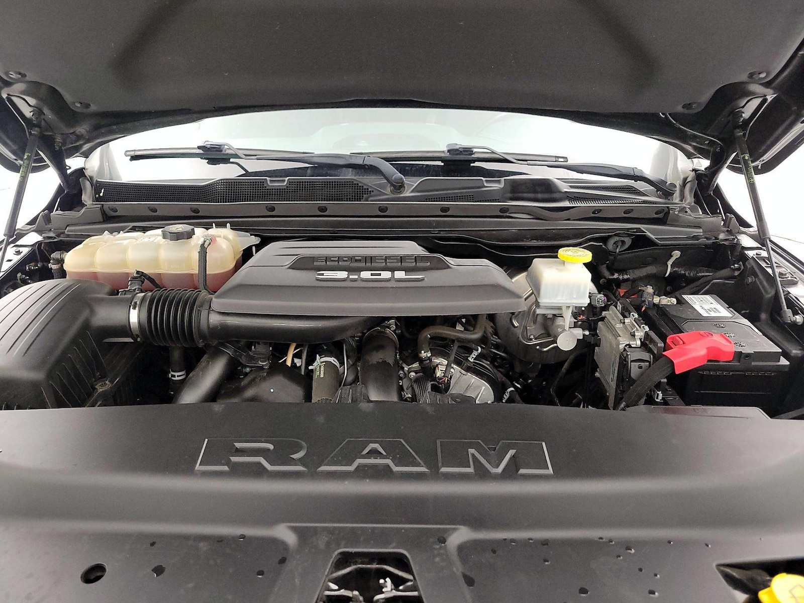 2022 RAM Ram 1500 Pickup Laramie - Photo 18