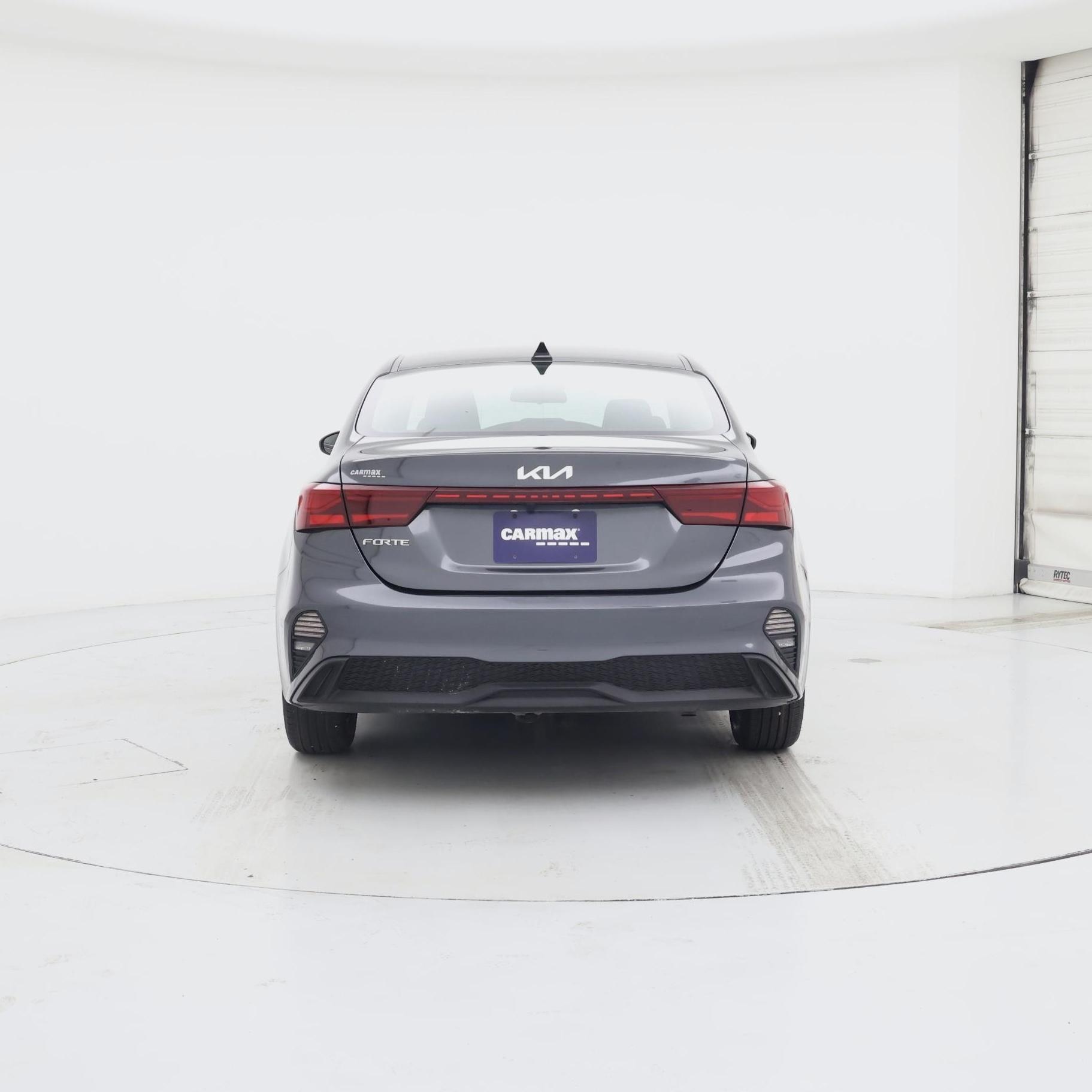 Thumbnail: 2023 Kia Forte - 6