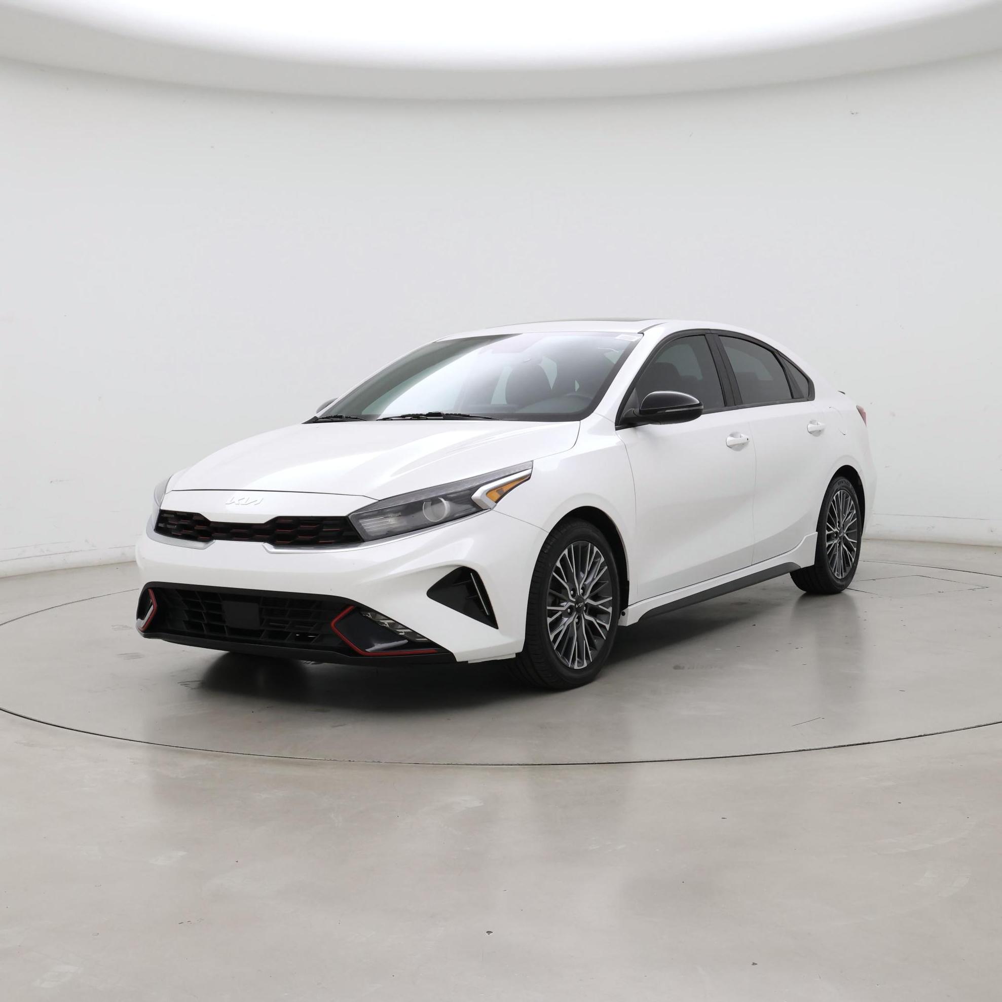 Thumbnail: 2022 Kia Forte - 4