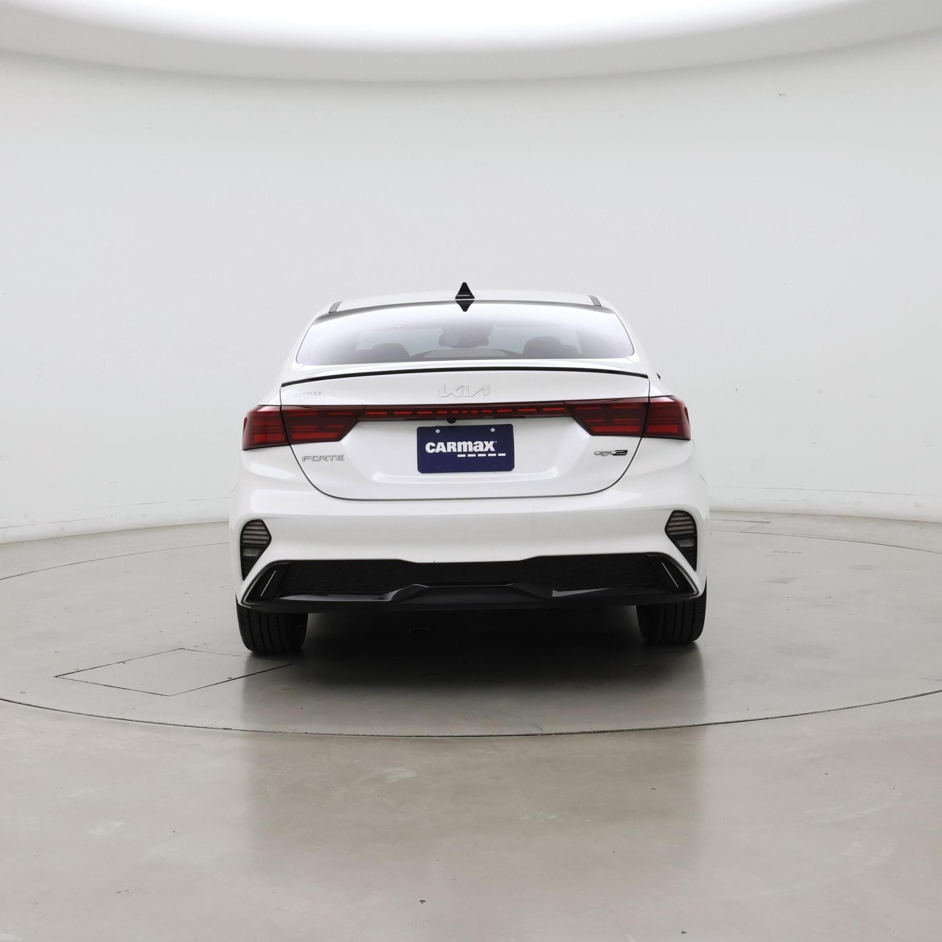 Thumbnail: 2022 Kia Forte - 6