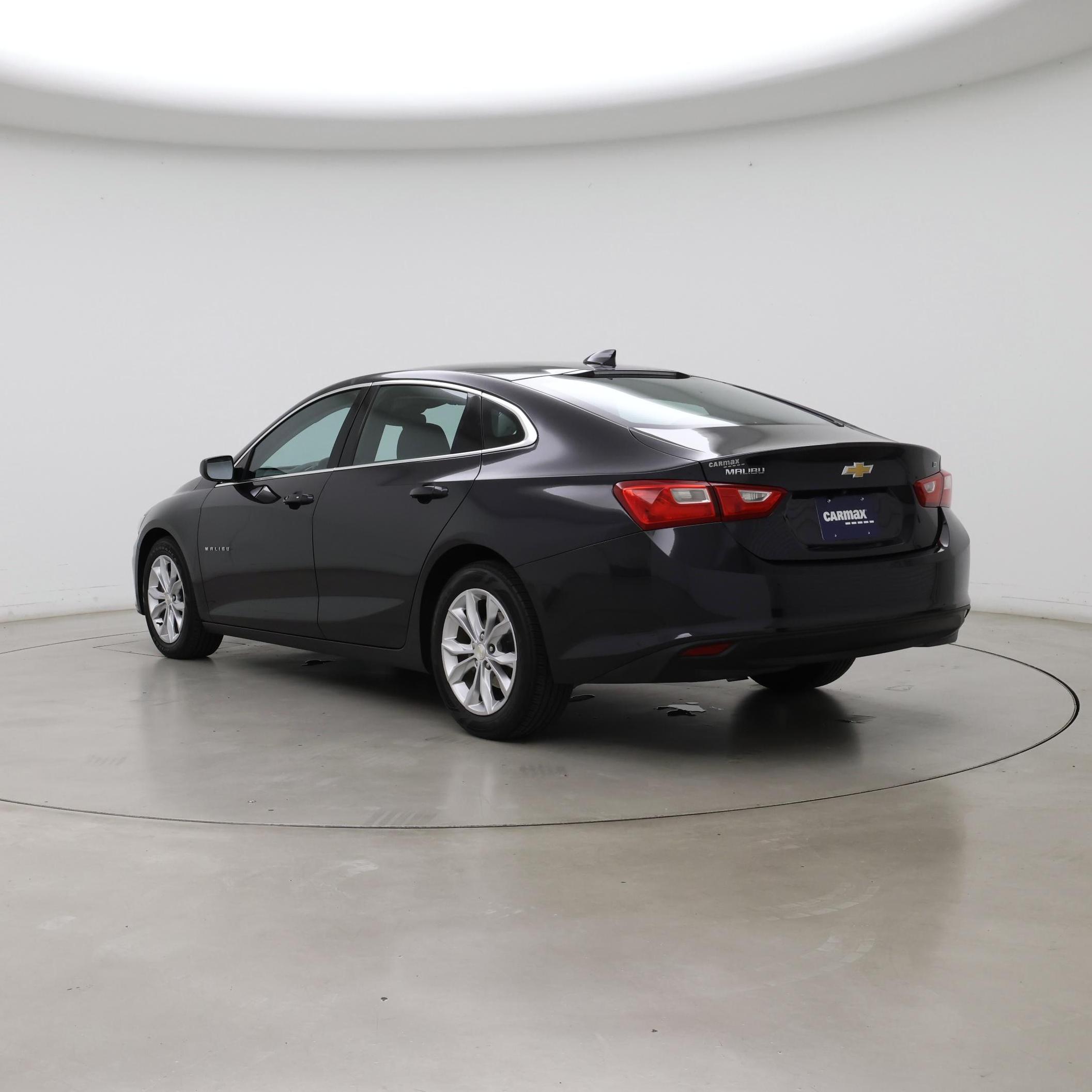 Thumbnail: 2023 Chevrolet Malibu - 2