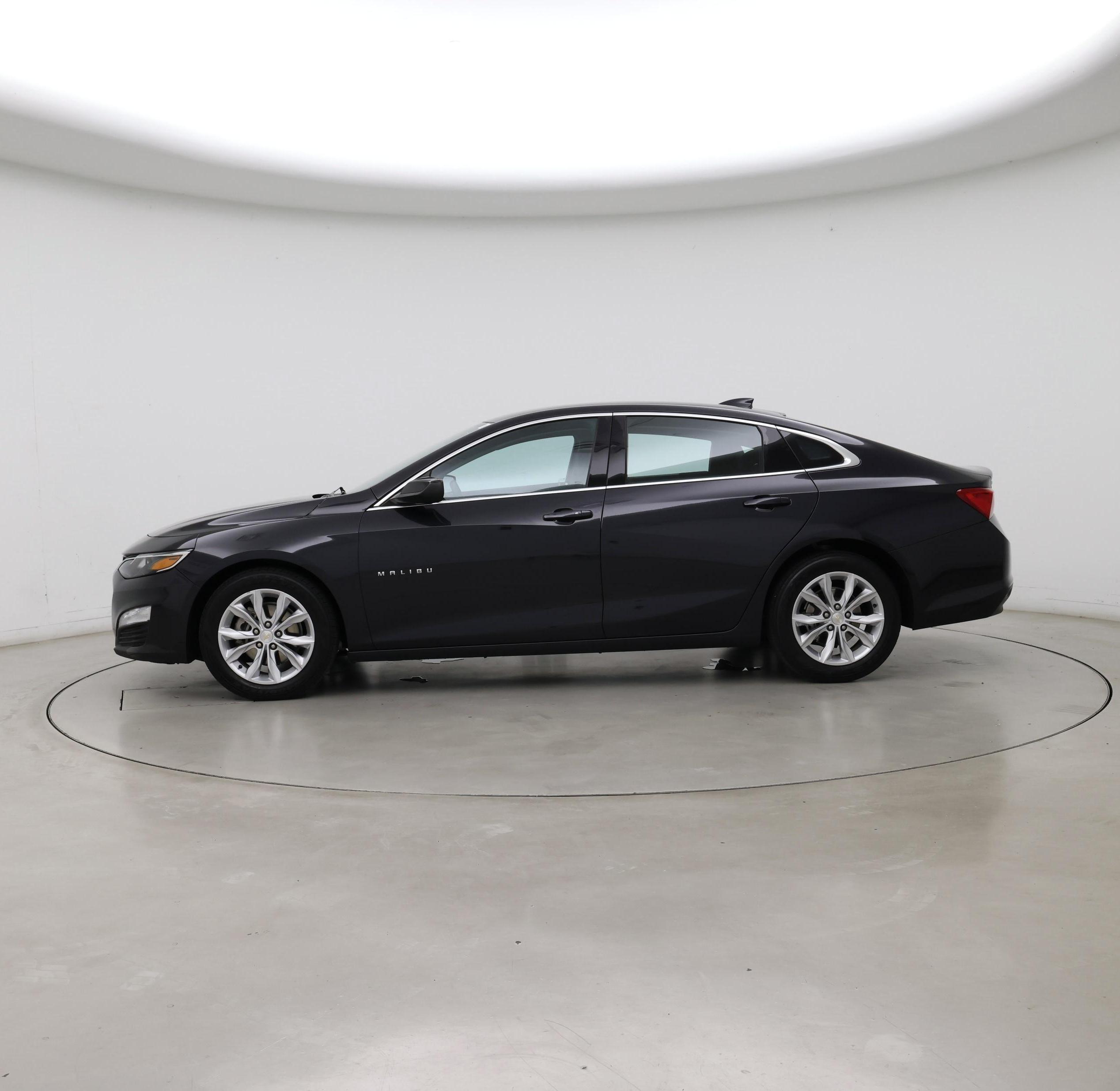 Thumbnail: 2023 Chevrolet Malibu - 3