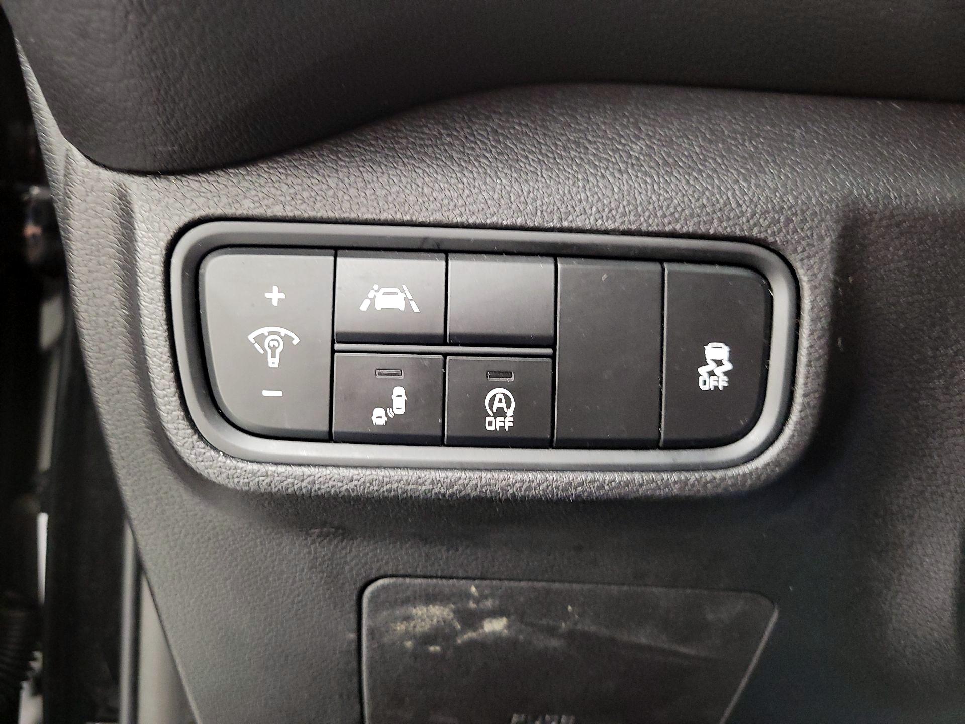 Thumbnail: 2021 Kia Soul - 13