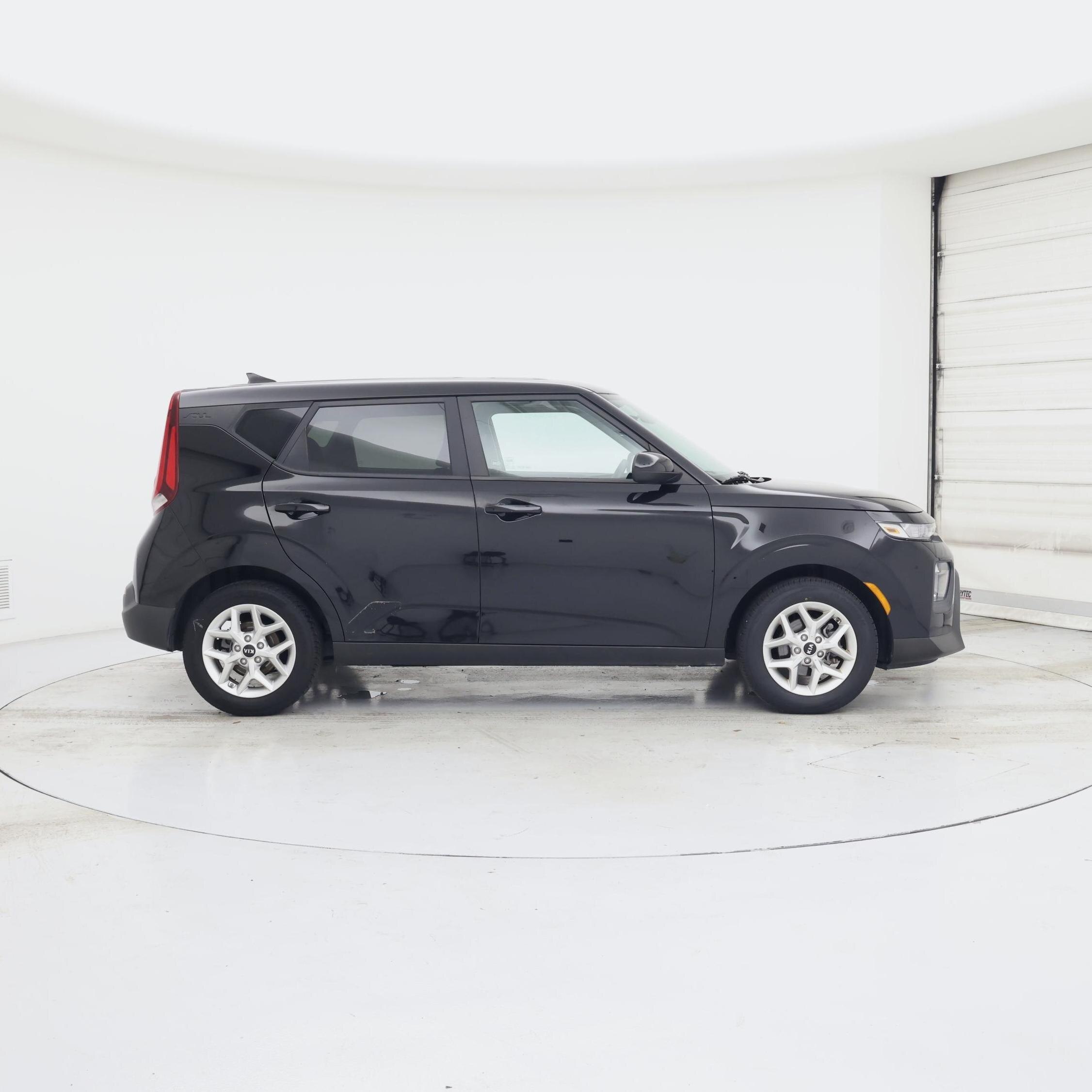 Thumbnail: 2021 Kia Soul - 7