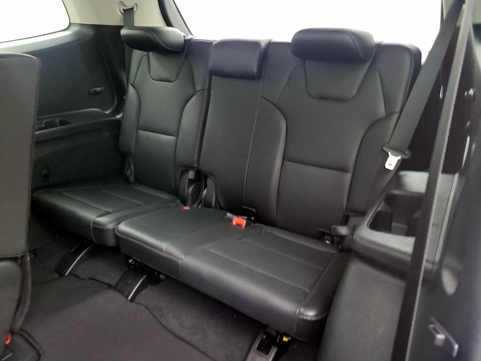 2022 Kia Telluride LX - Photo 21