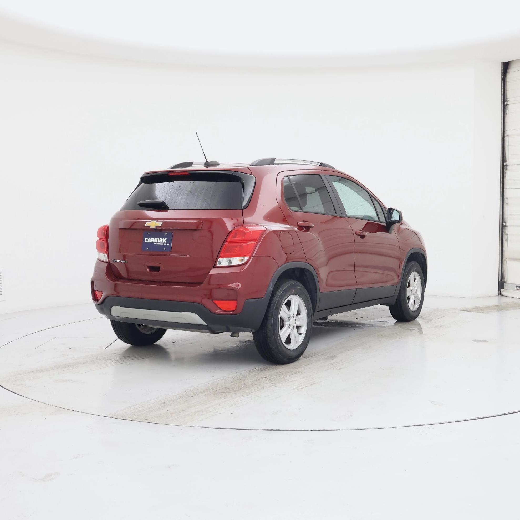 Thumbnail: 2022 Chevrolet Trax - 8