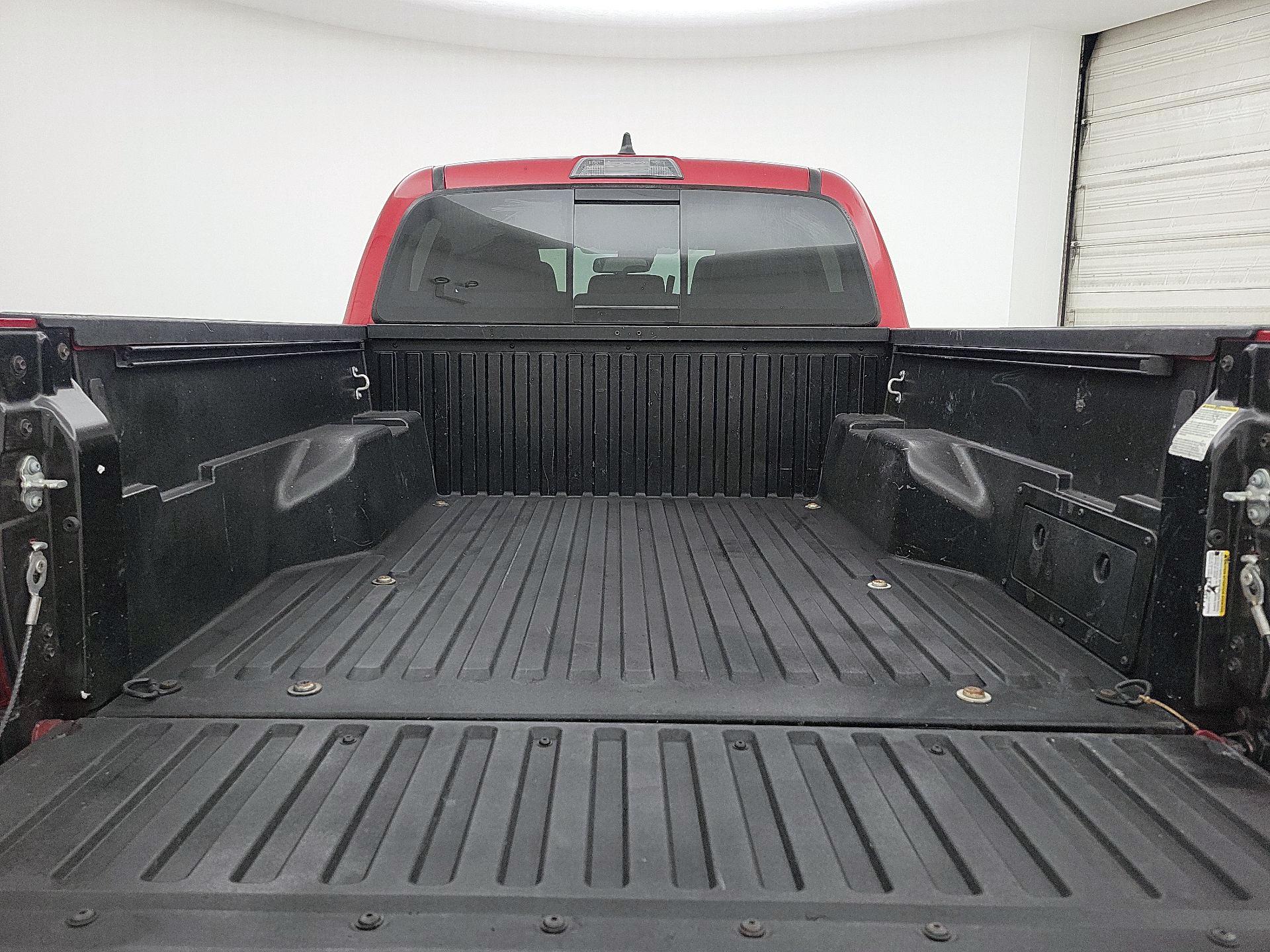 Thumbnail: 2023 Toyota Tacoma - 20