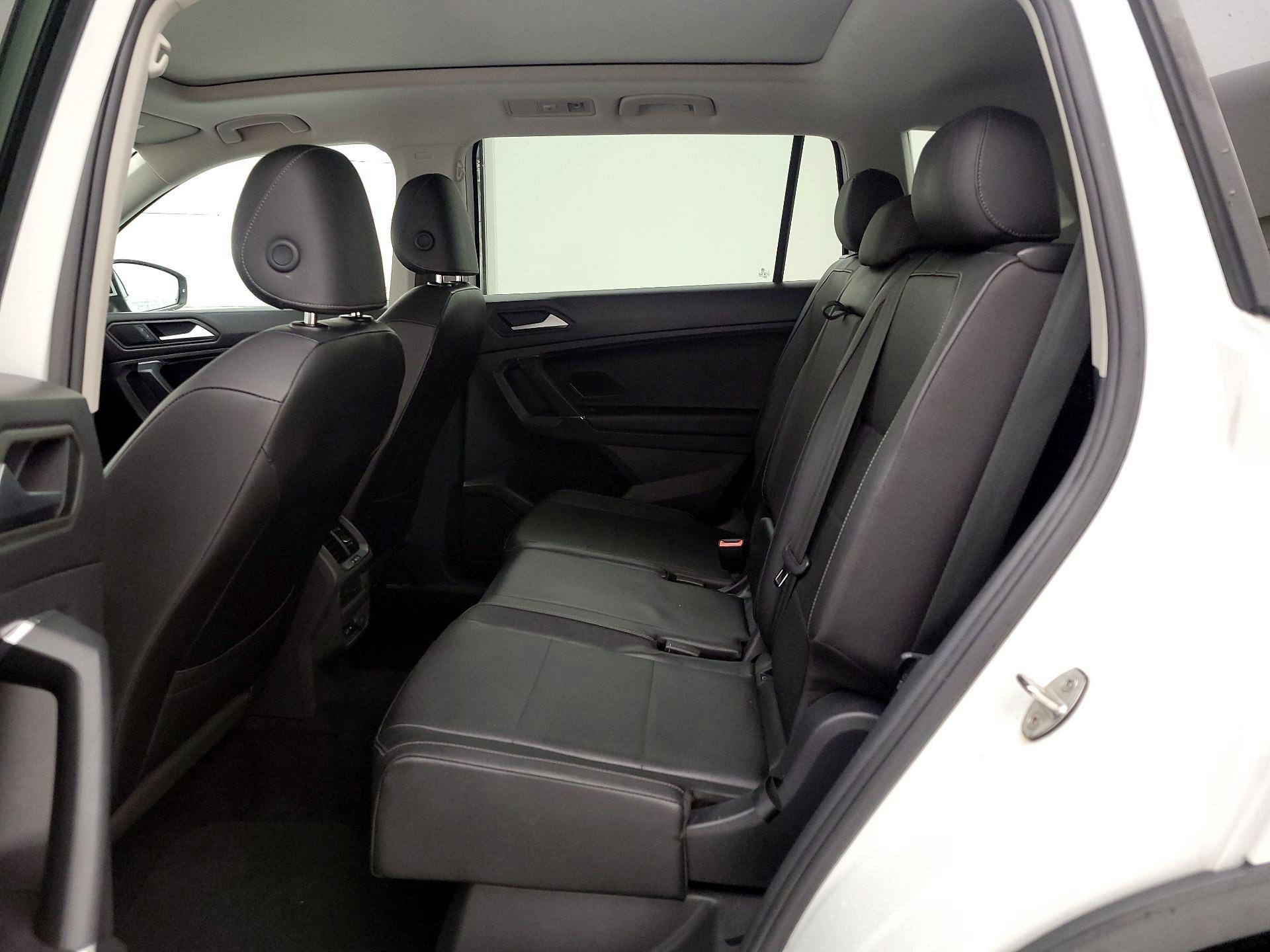 Thumbnail: 2020 Volkswagen Tiguan - 19