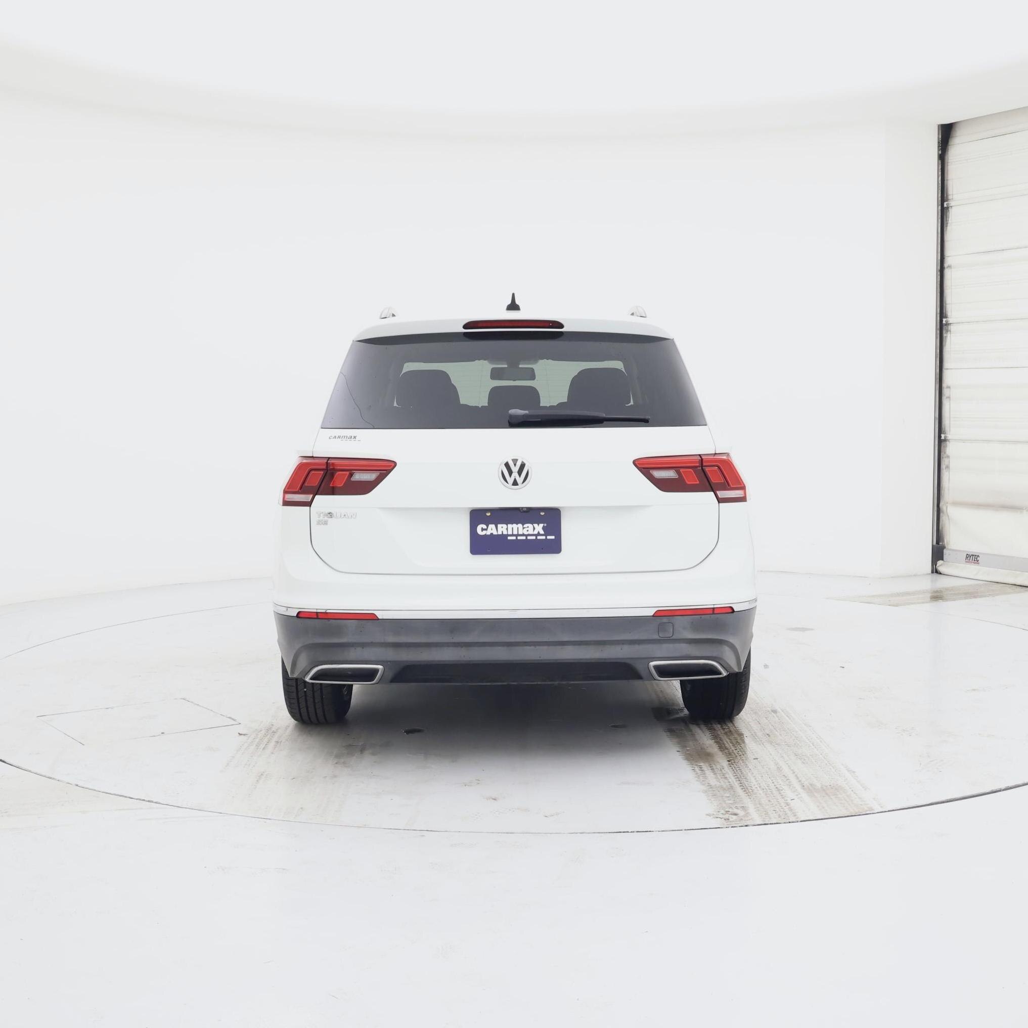 Thumbnail: 2020 Volkswagen Tiguan - 6