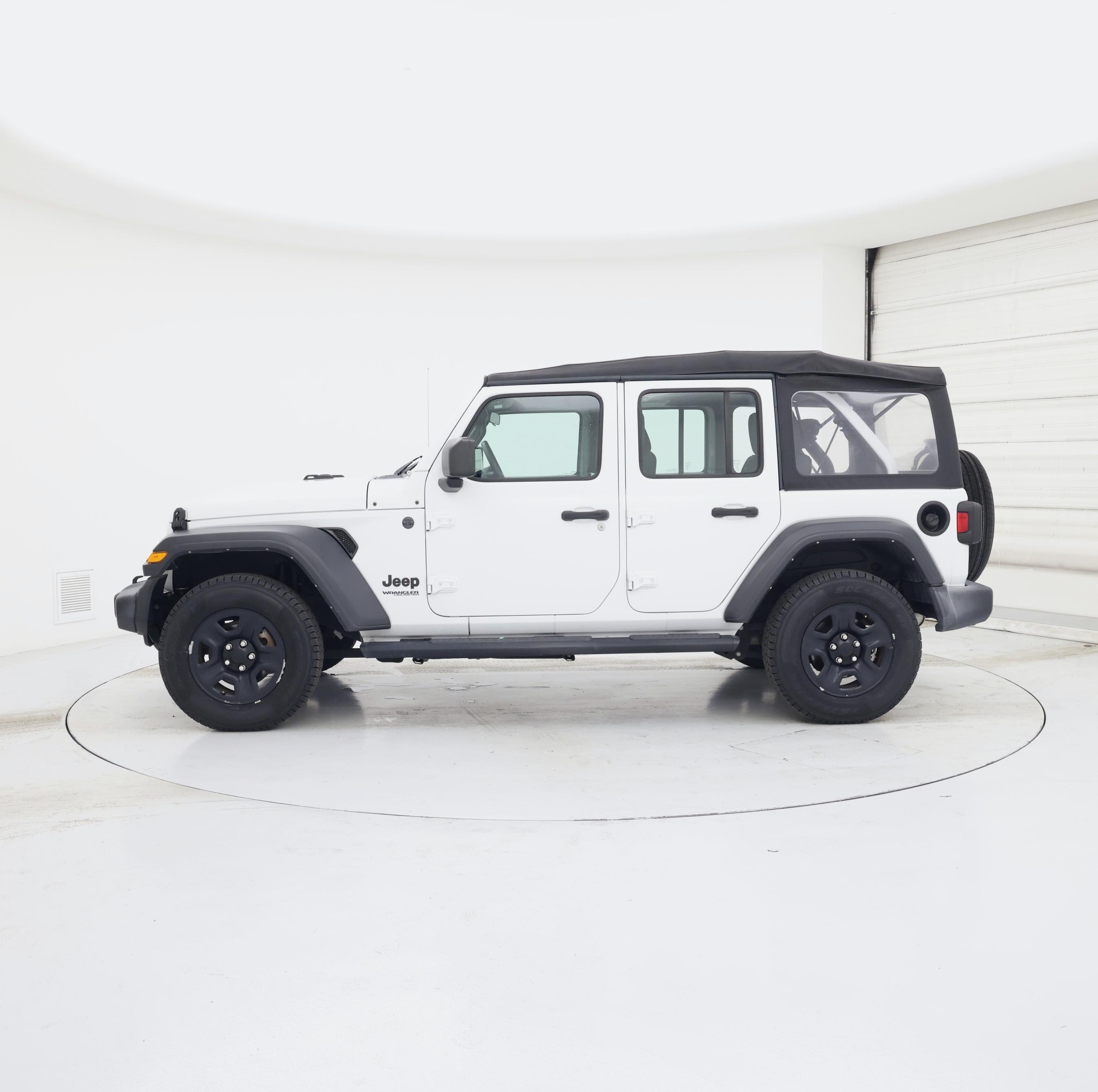 Thumbnail: 2022 Jeep Wrangler - 3