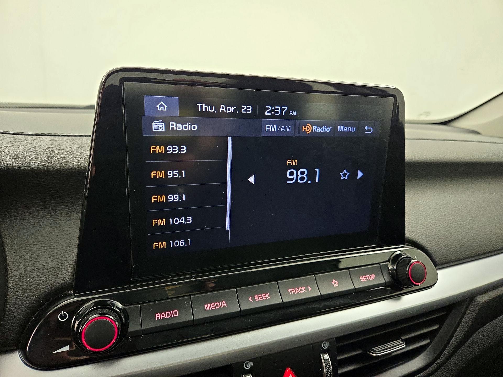 Thumbnail: 2023 Kia Forte - 15