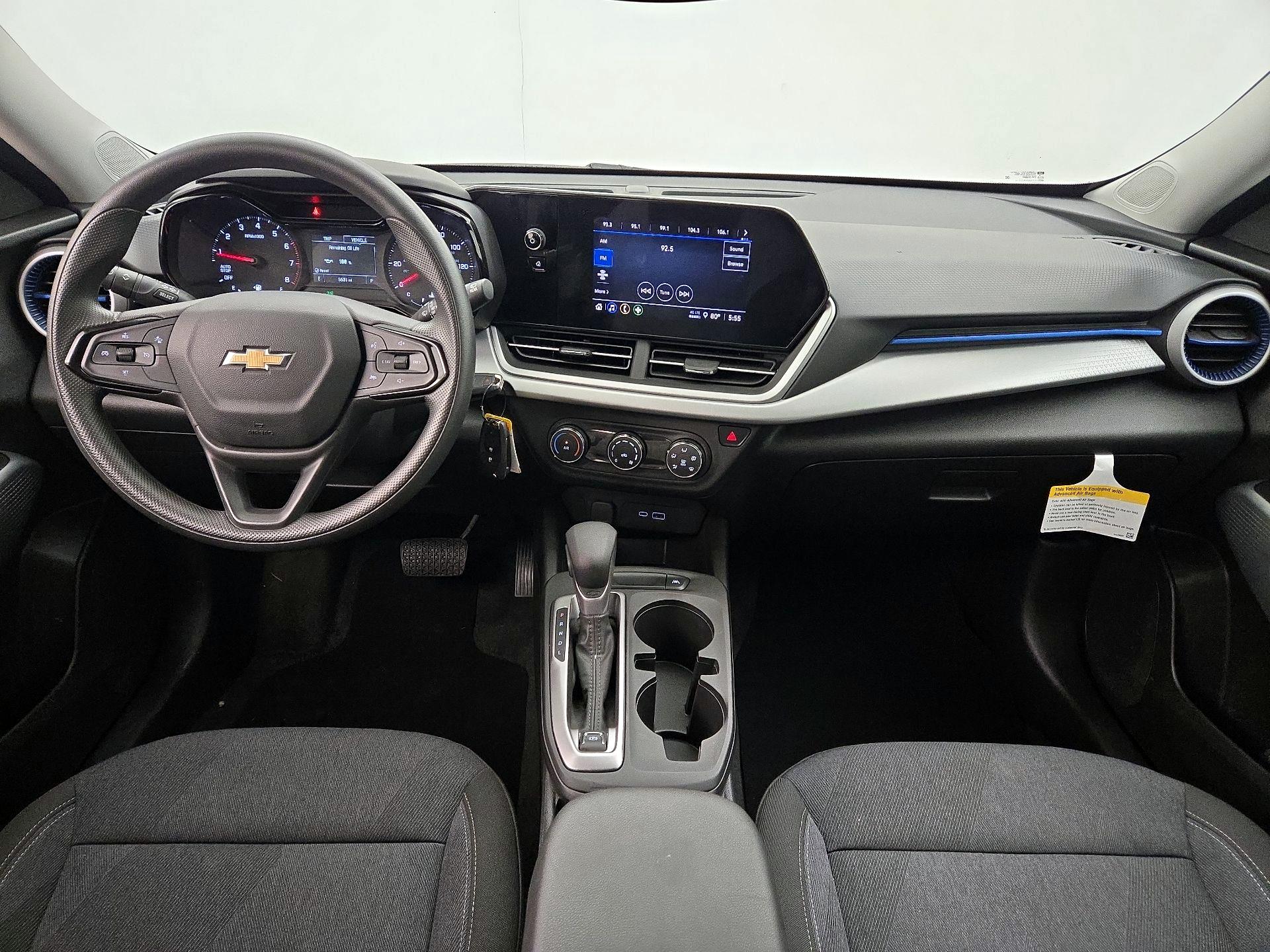 Thumbnail: 2024 Chevrolet Trax - 9