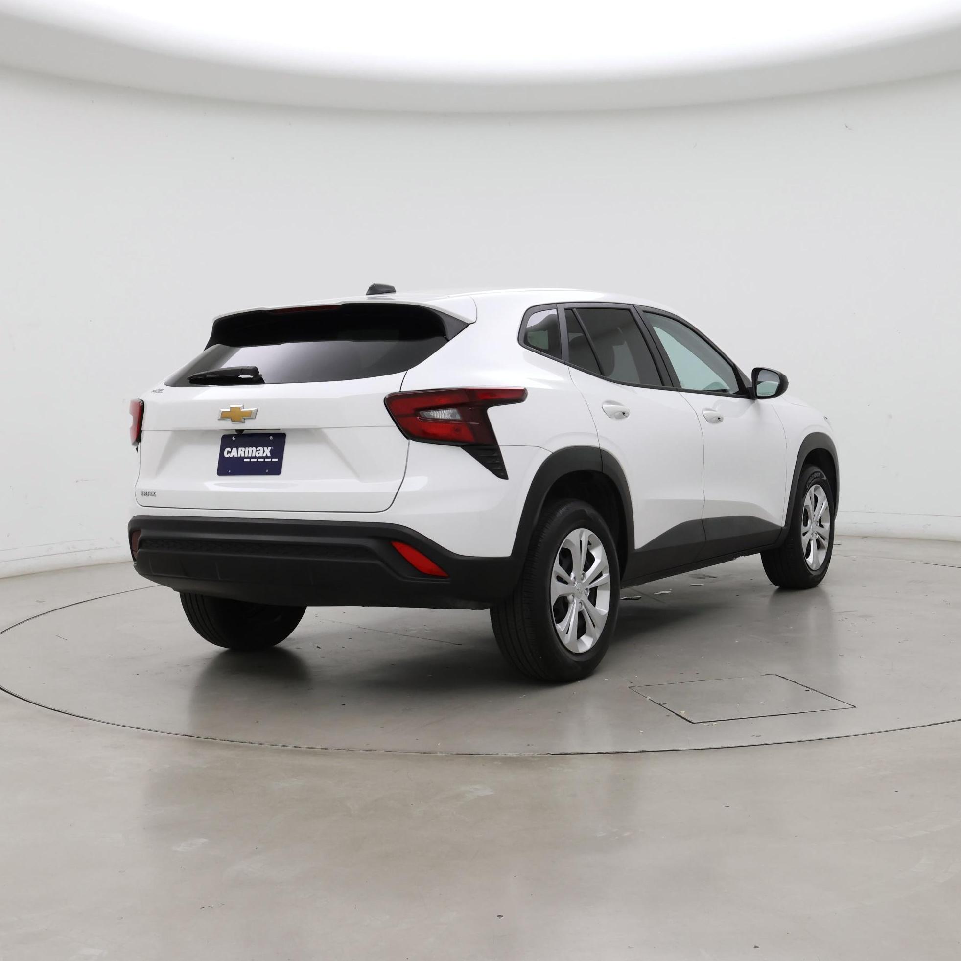 Thumbnail: 2024 Chevrolet Trax - 8