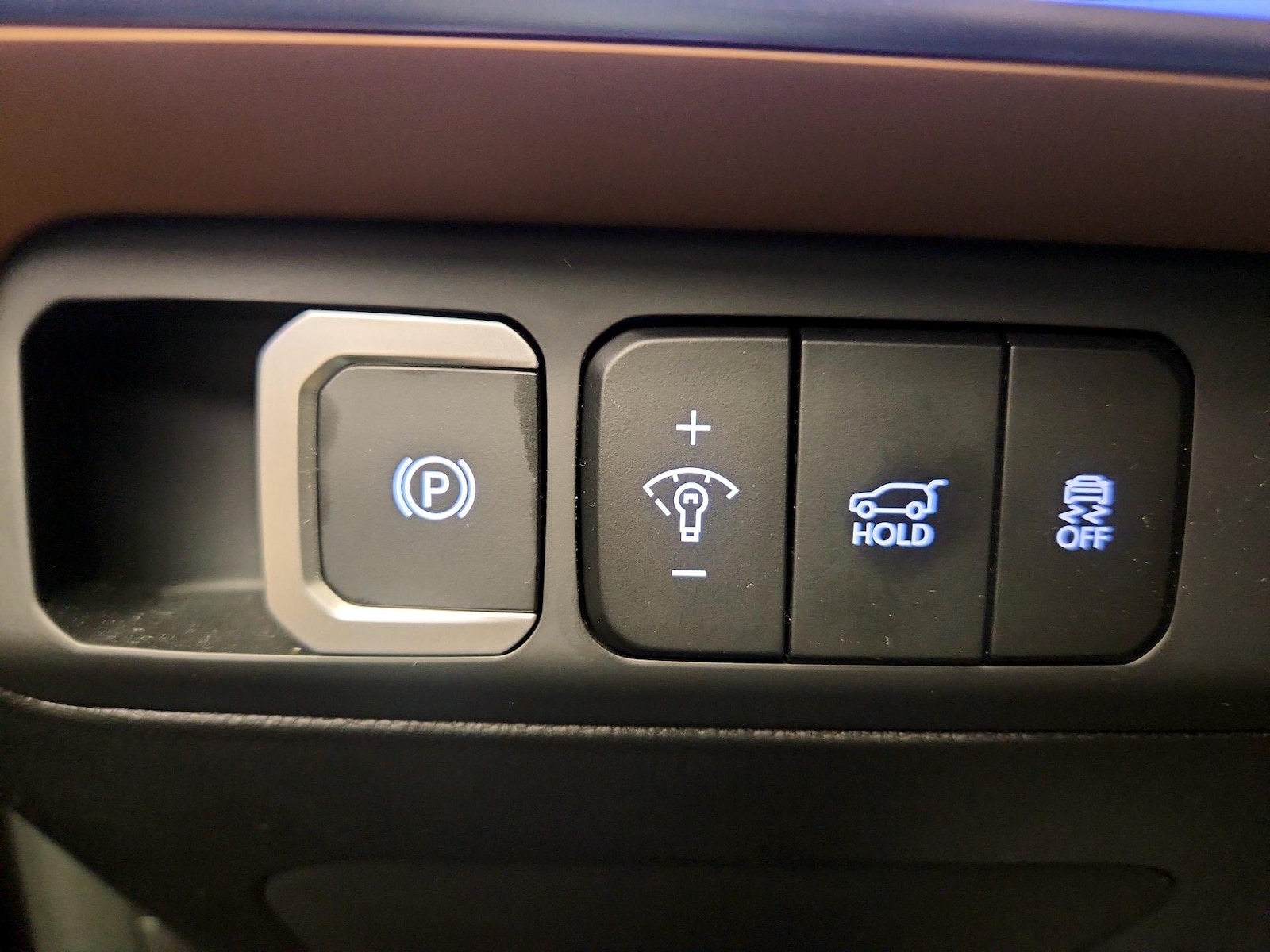 2024 Hyundai Santa Fe Limited - Photo 14