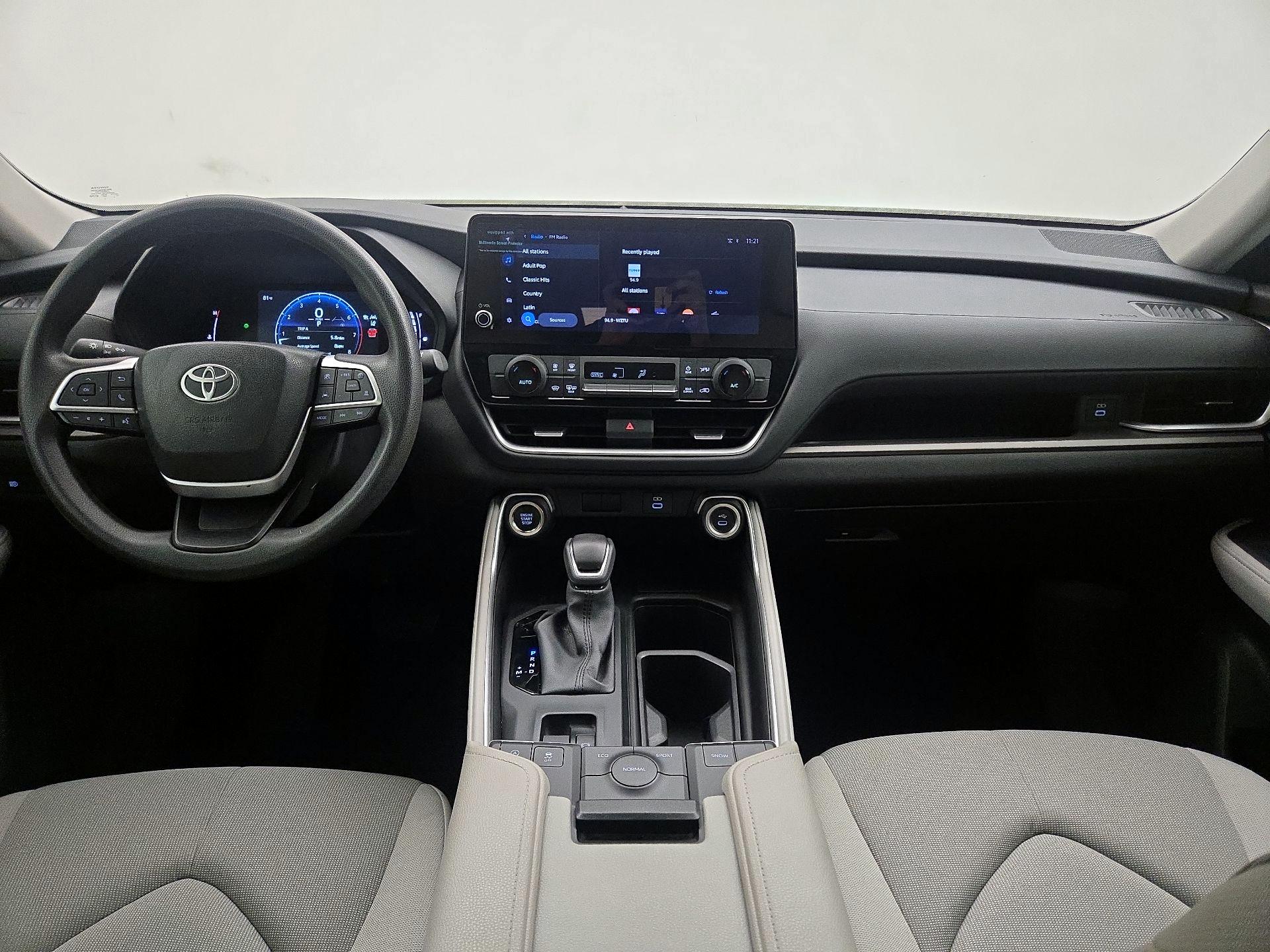 Thumbnail: 2025 Toyota Grand Highlander - 9