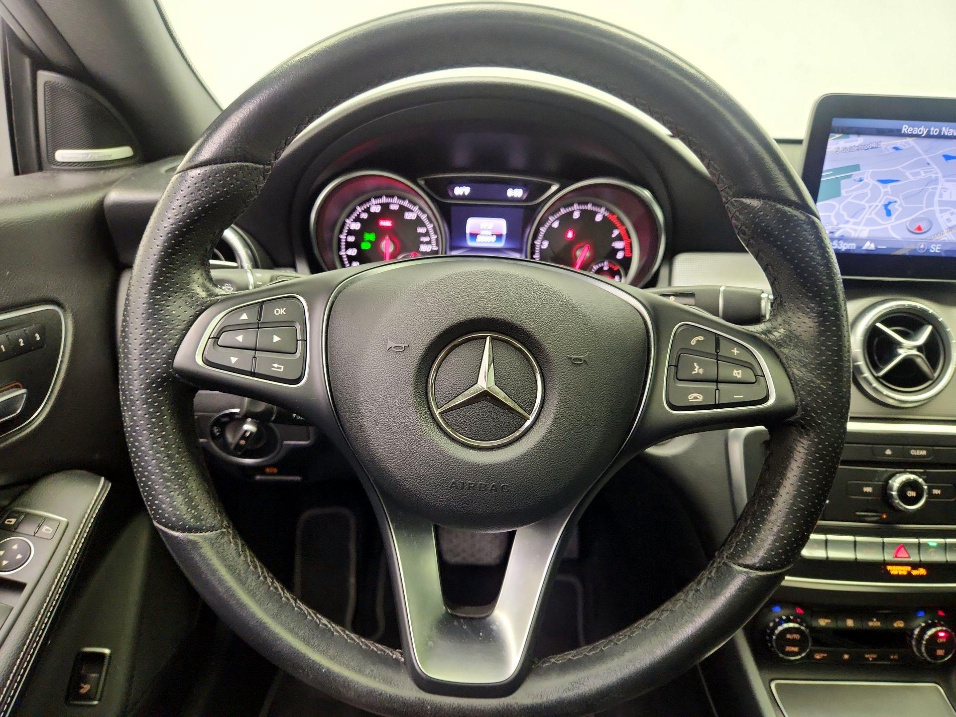 Thumbnail: 2019 Mercedes-Benz CLA - 10