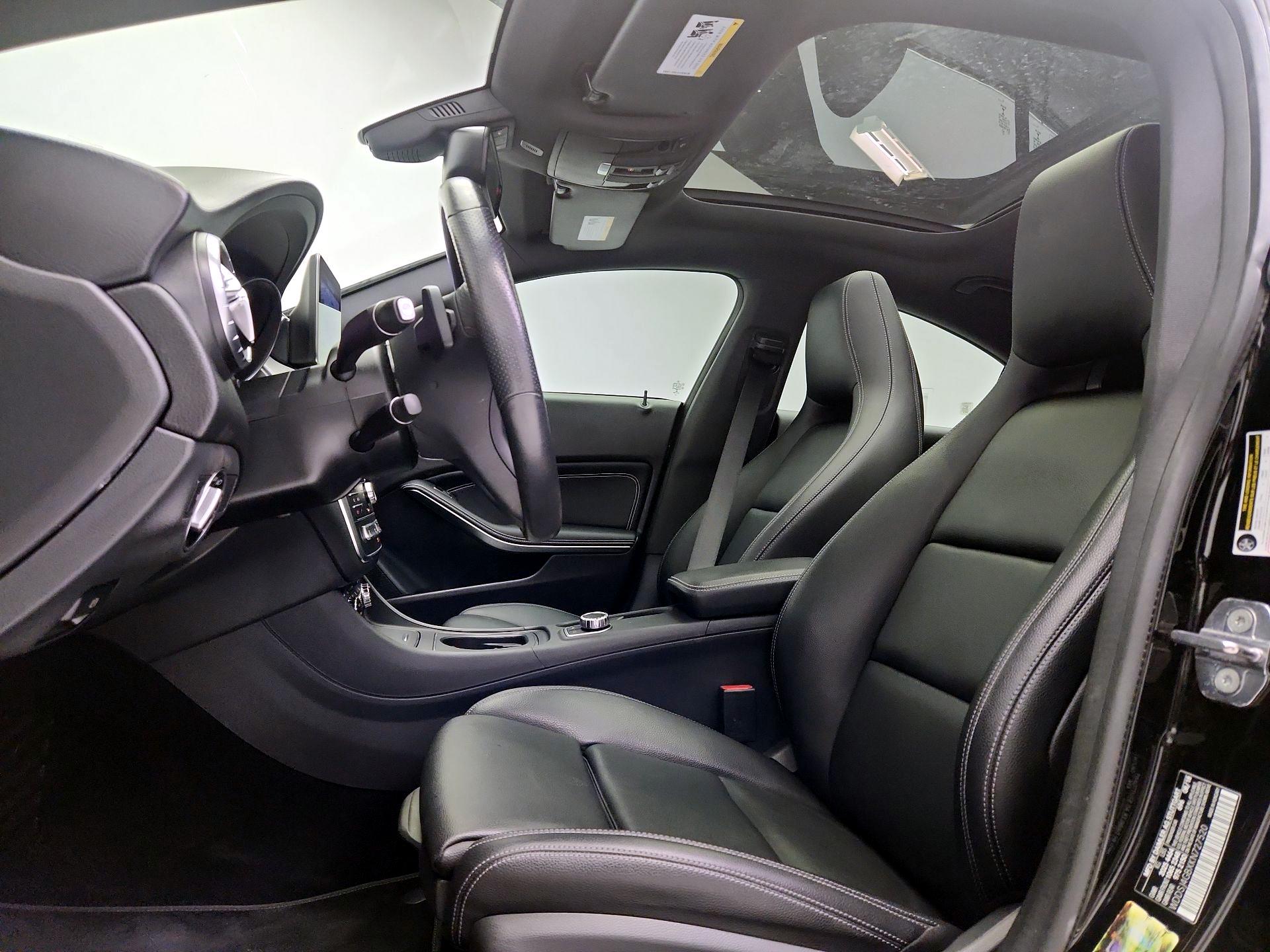 Thumbnail: 2019 Mercedes-Benz CLA - 20