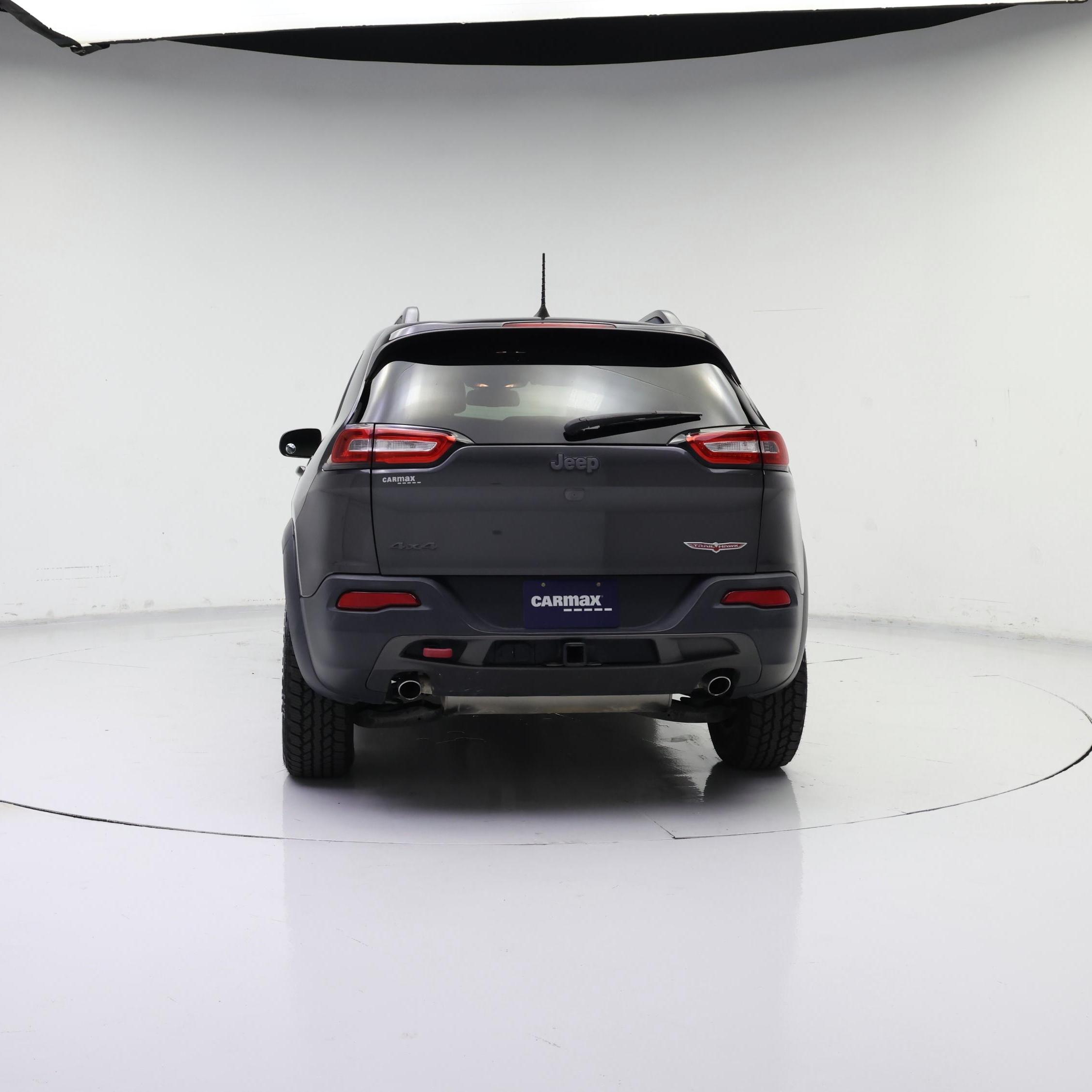 Thumbnail: 2017 Jeep Cherokee - 6