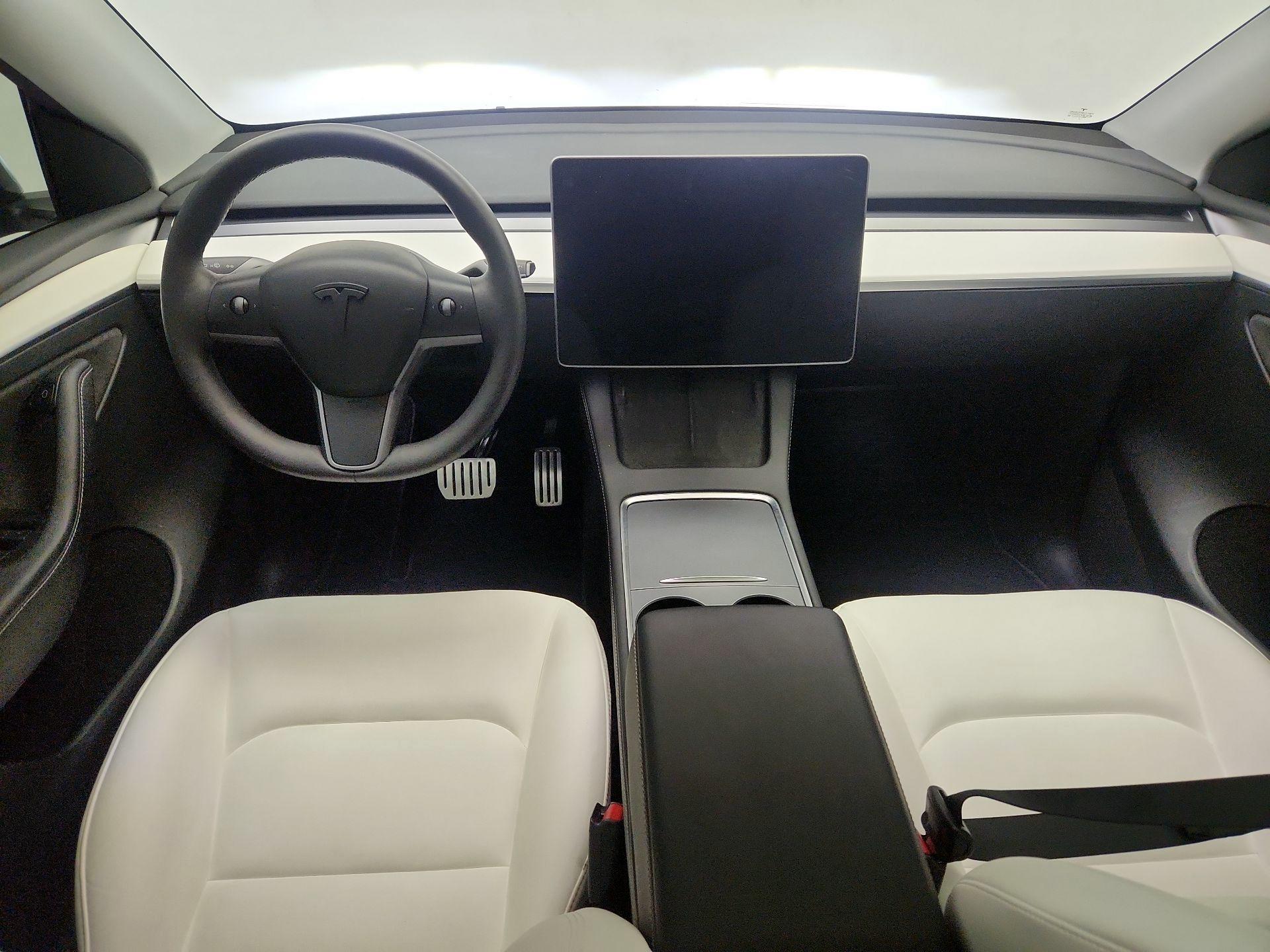 Thumbnail: 2022 Tesla Model Y - 9