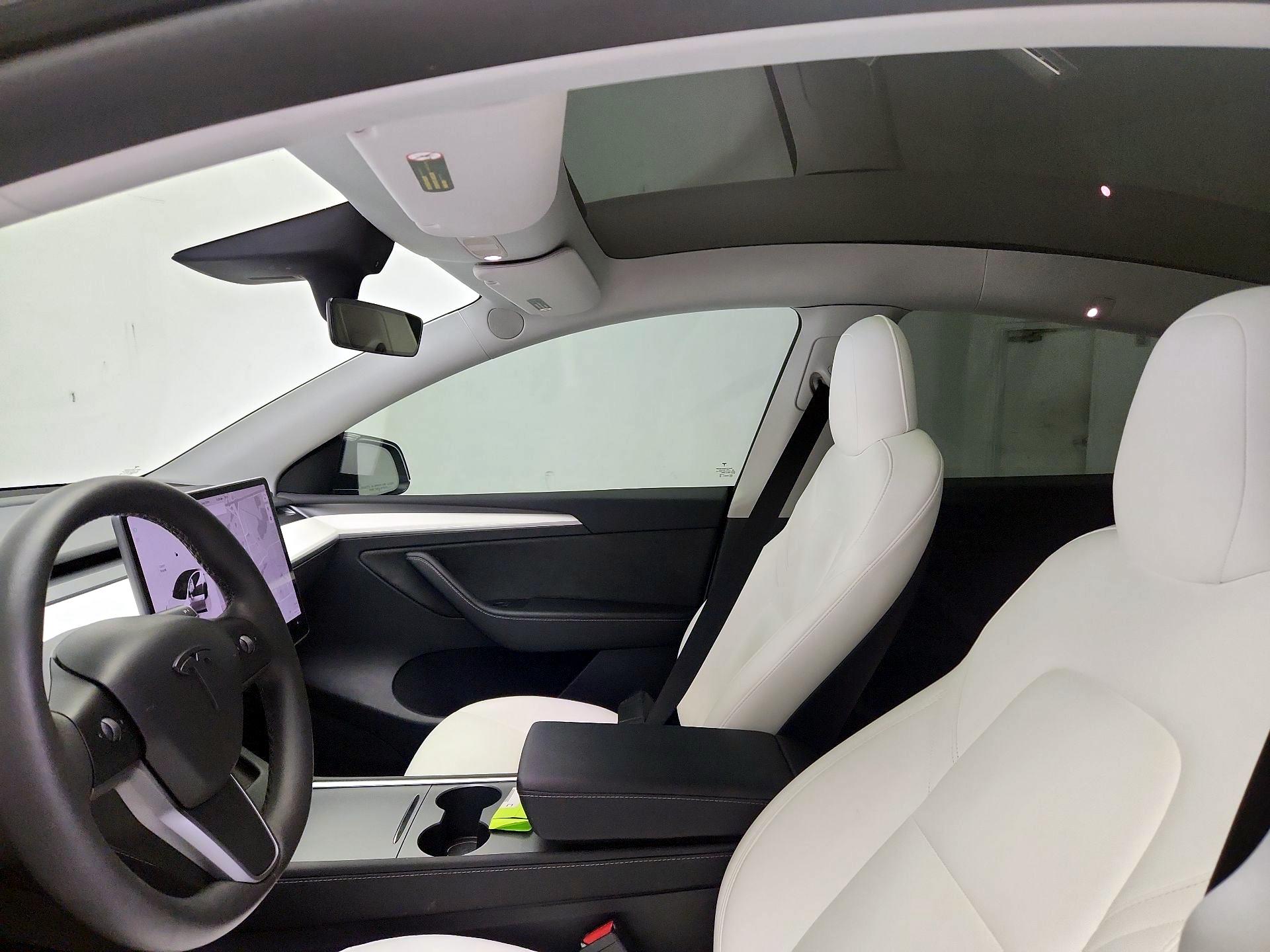 Thumbnail: 2022 Tesla Model Y - 18