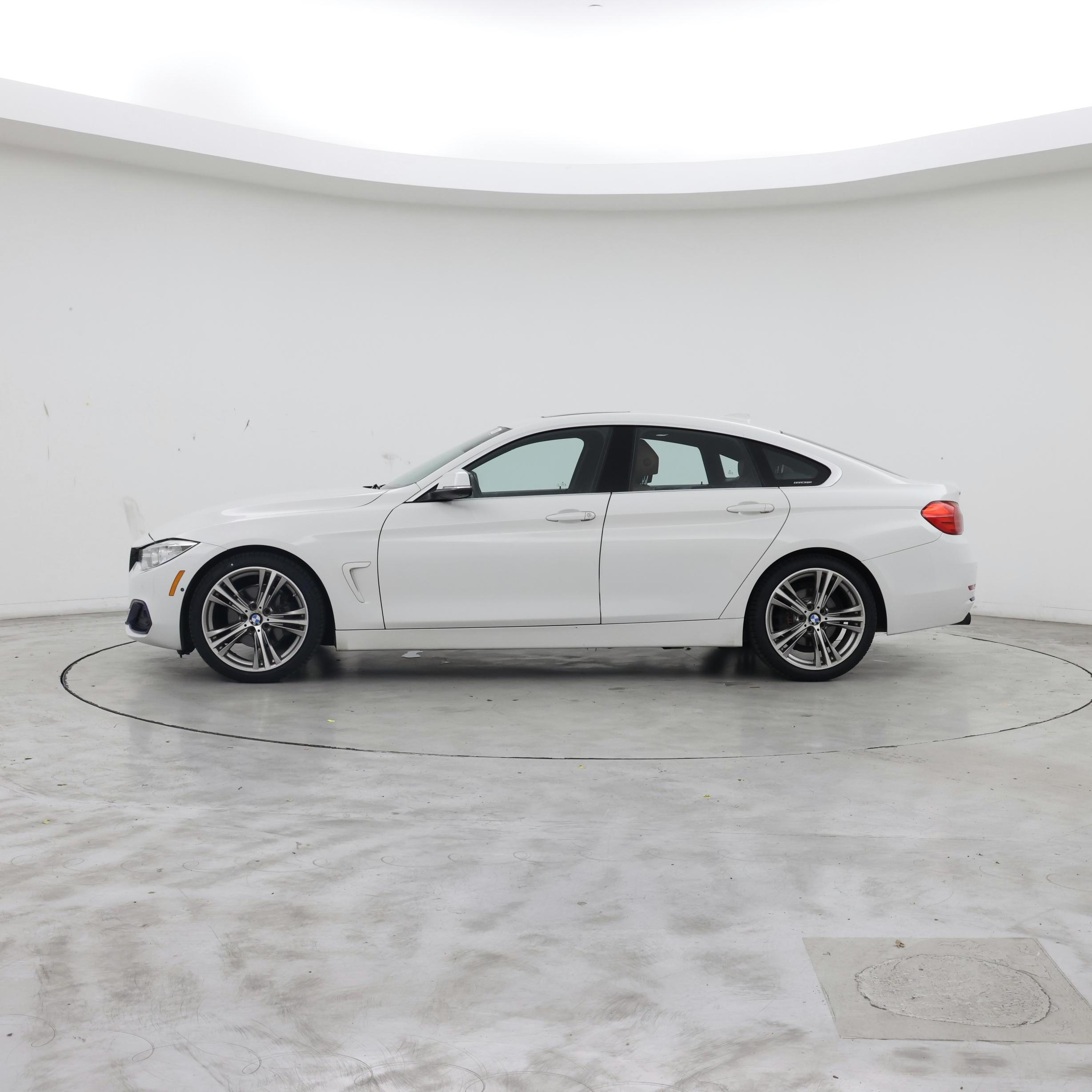 Thumbnail: 2017 BMW 4 Series - 3