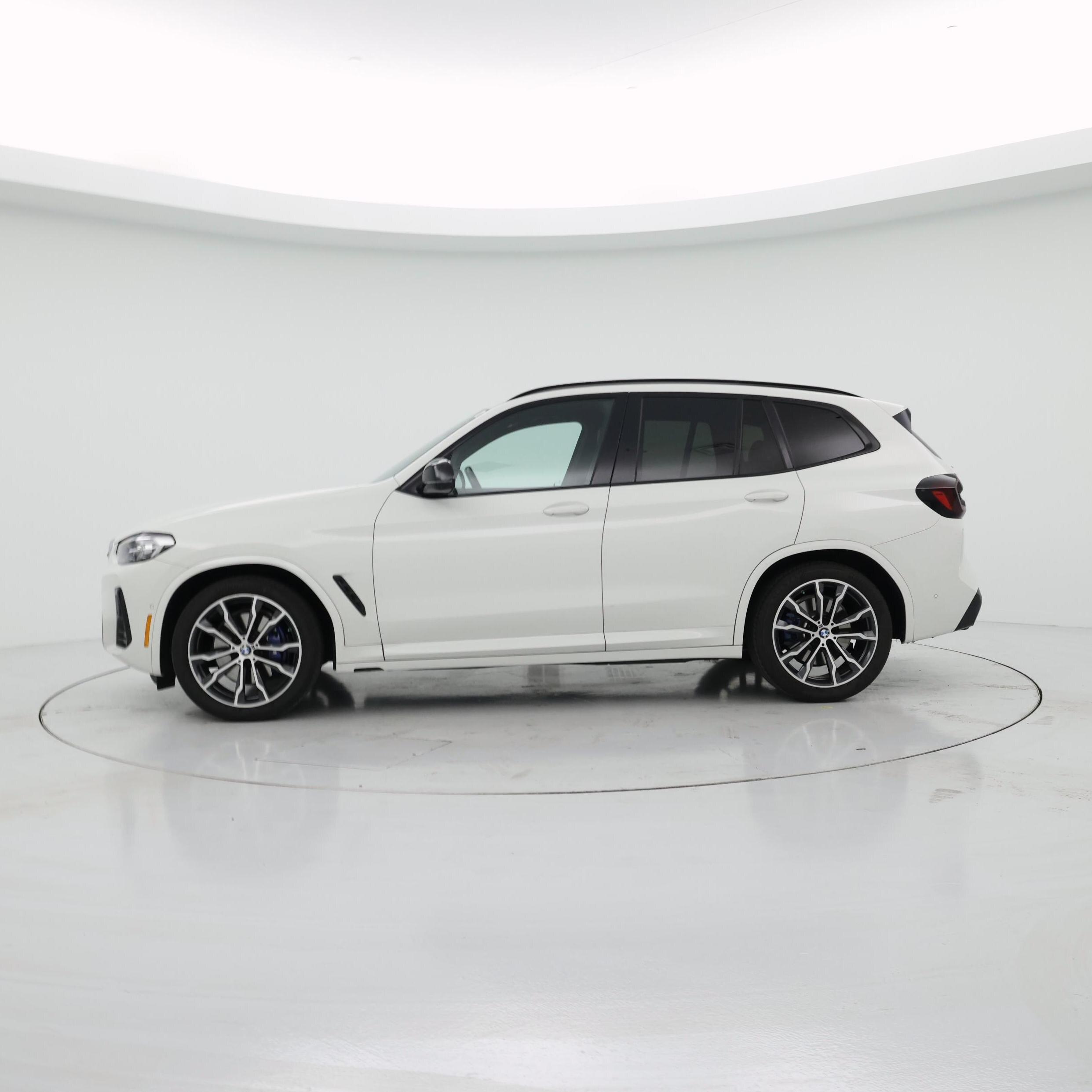 Thumbnail: 2022 BMW X3 - 3