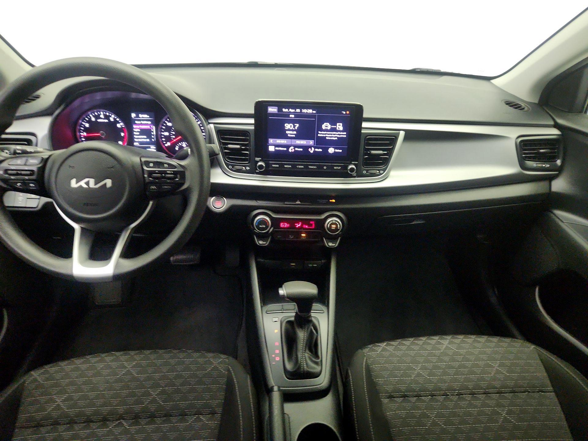 Thumbnail: 2023 Kia Rio - 9