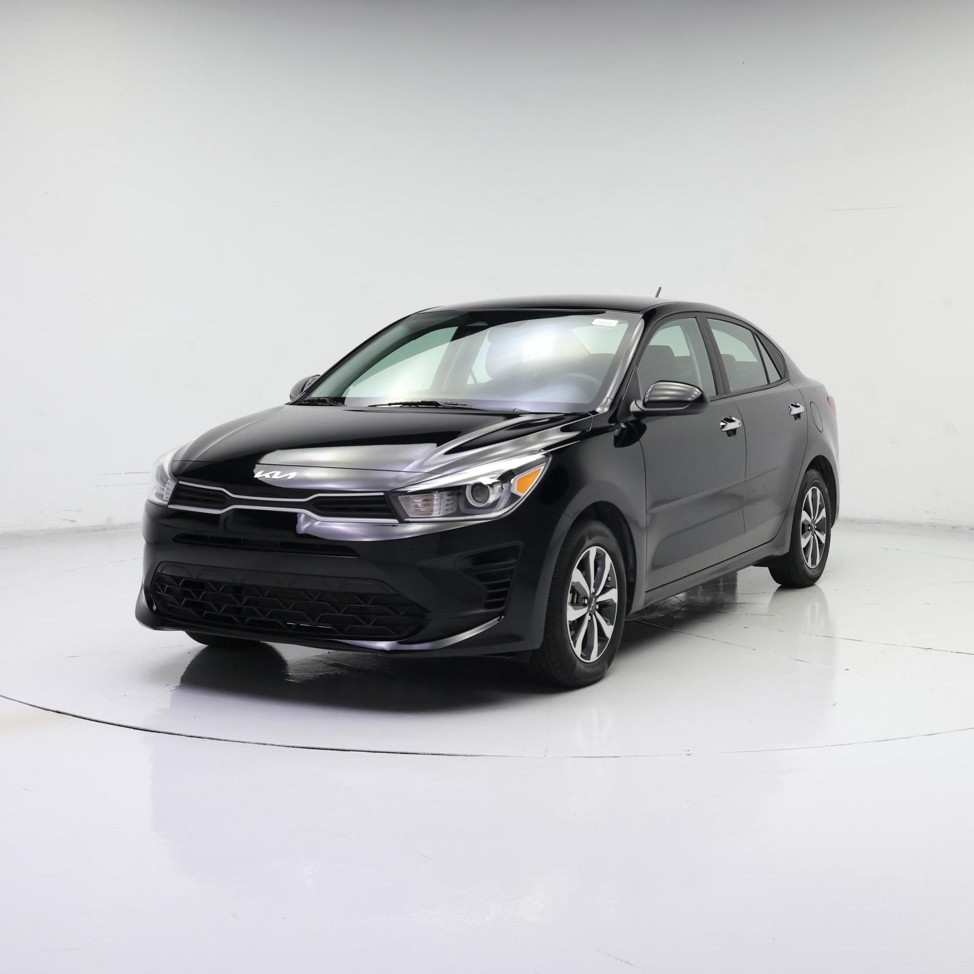 Thumbnail: 2023 Kia Rio - 4