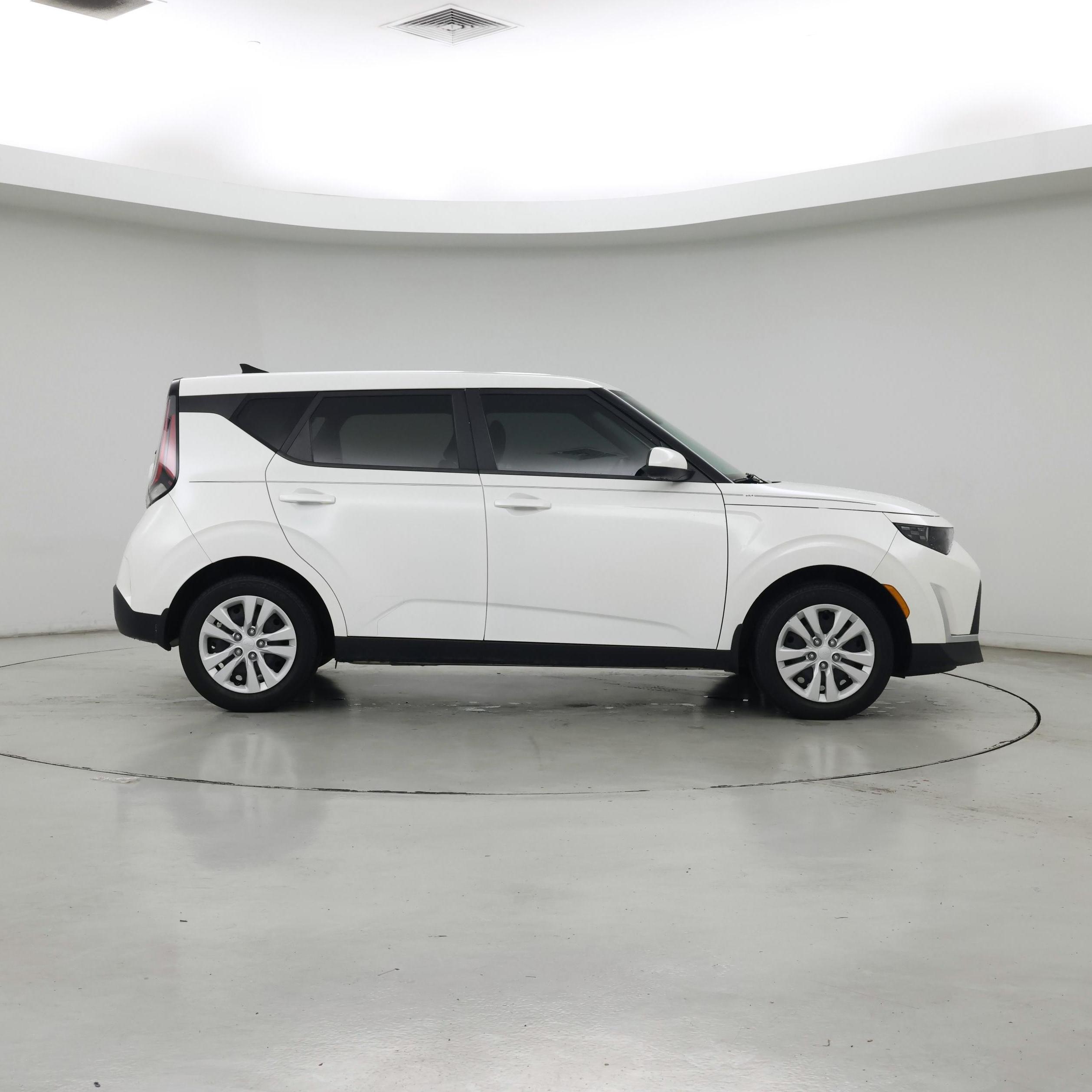 Thumbnail: 2024 Kia Soul - 7