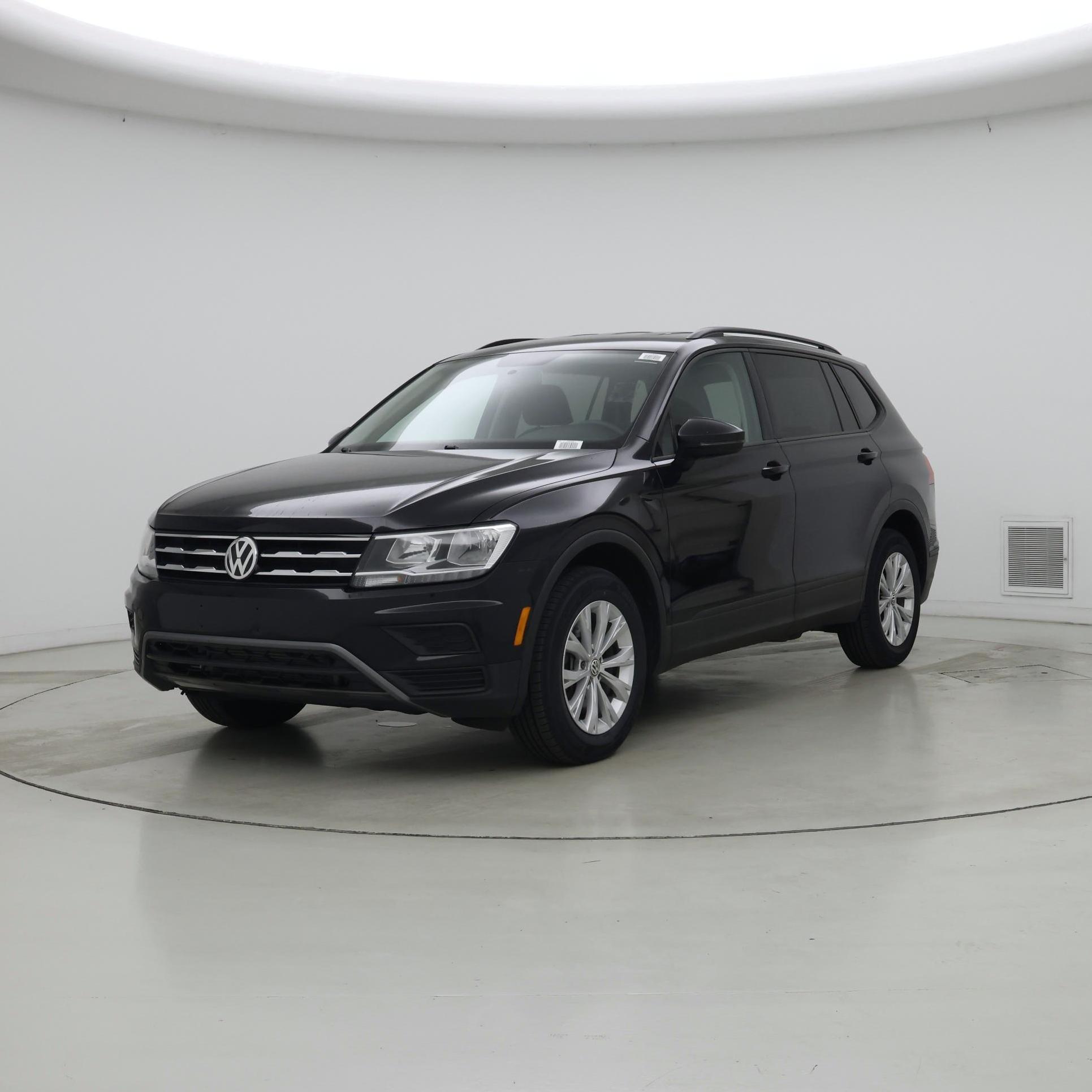 Thumbnail: 2020 Volkswagen Tiguan - 4
