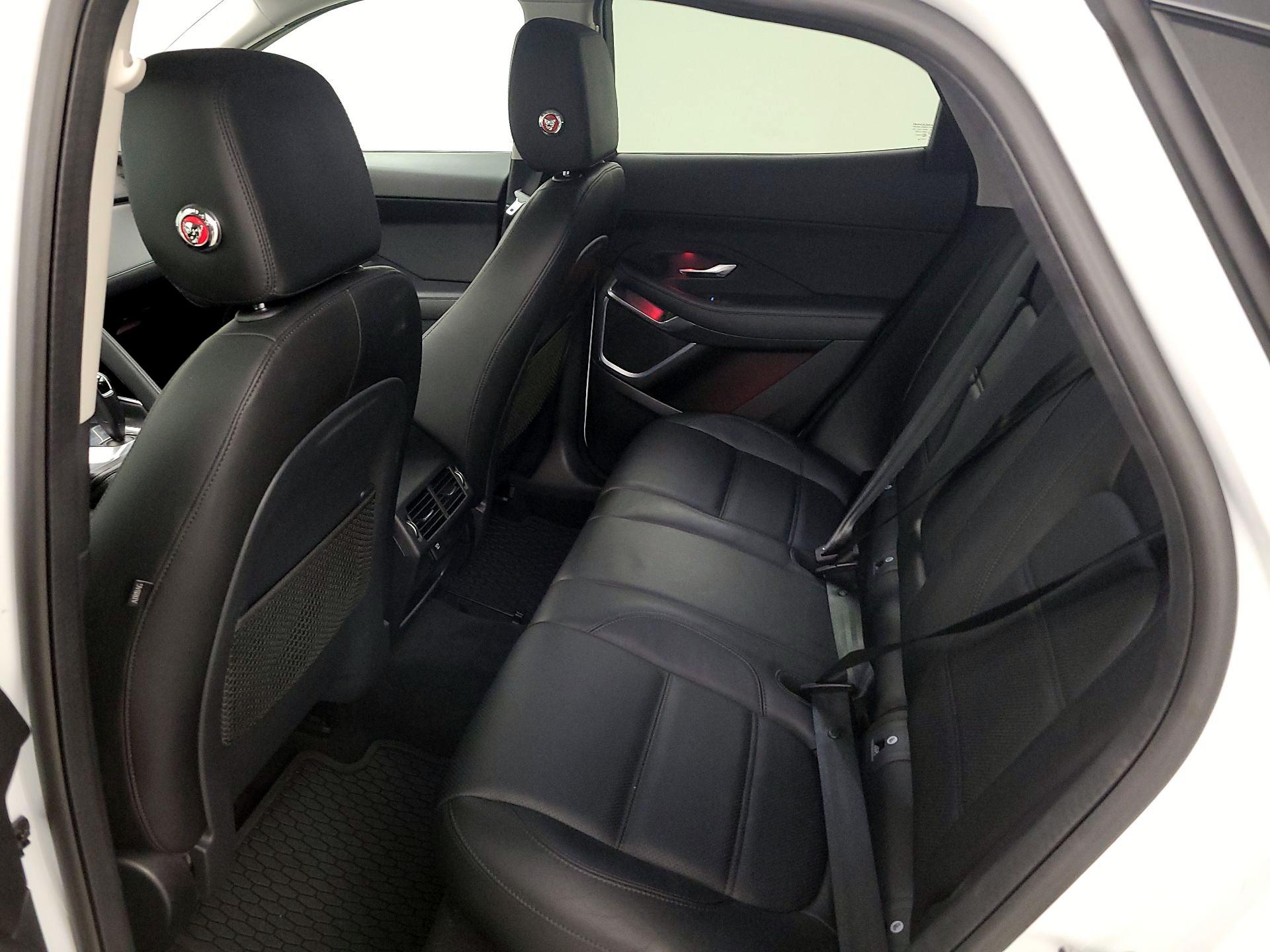 Thumbnail: 2020 Jaguar E-Pace - 20