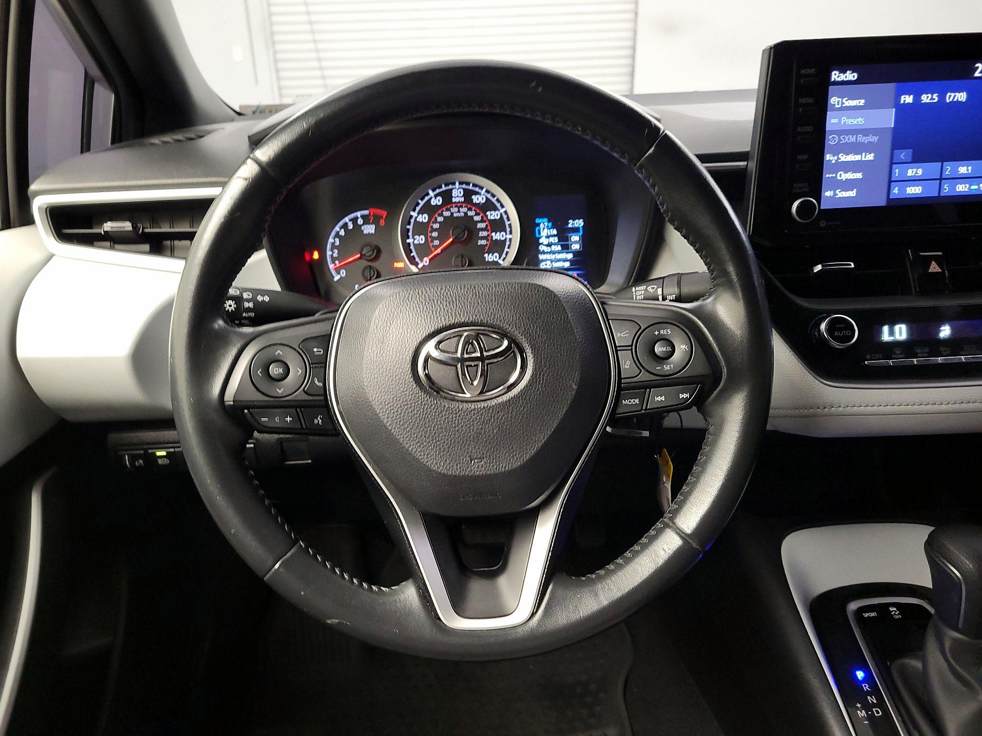 Thumbnail: 2022 Toyota Corolla - 10
