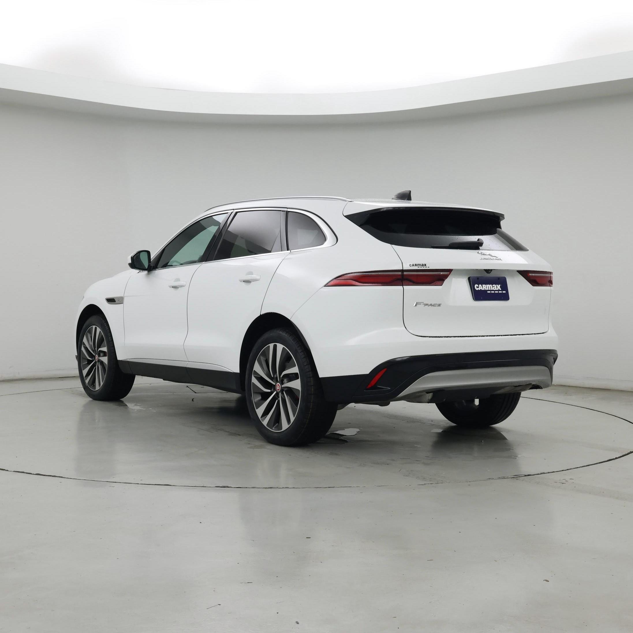 Thumbnail: 2022 Jaguar F-Pace - 2