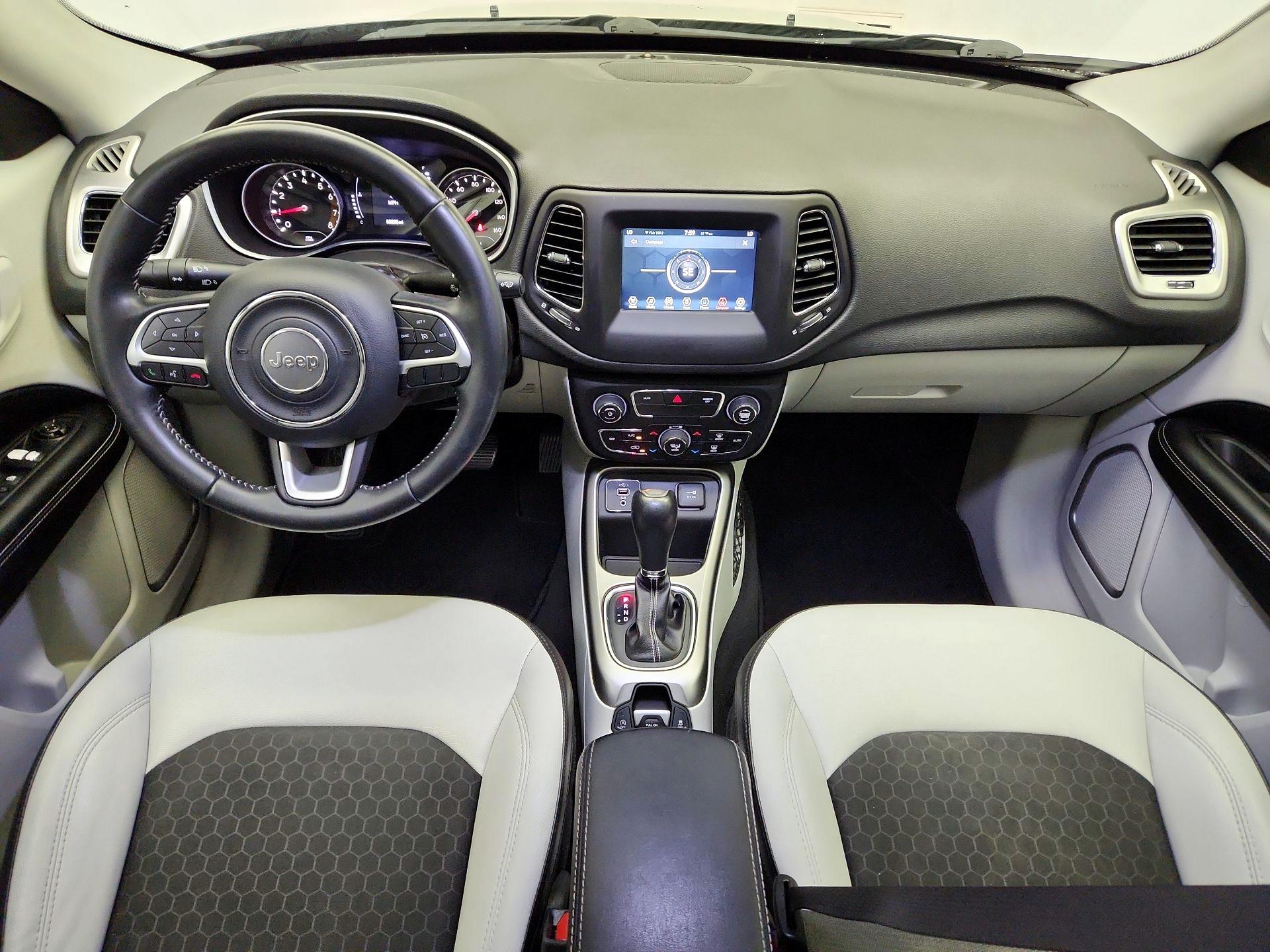 Thumbnail: 2019 Jeep Compass - 9