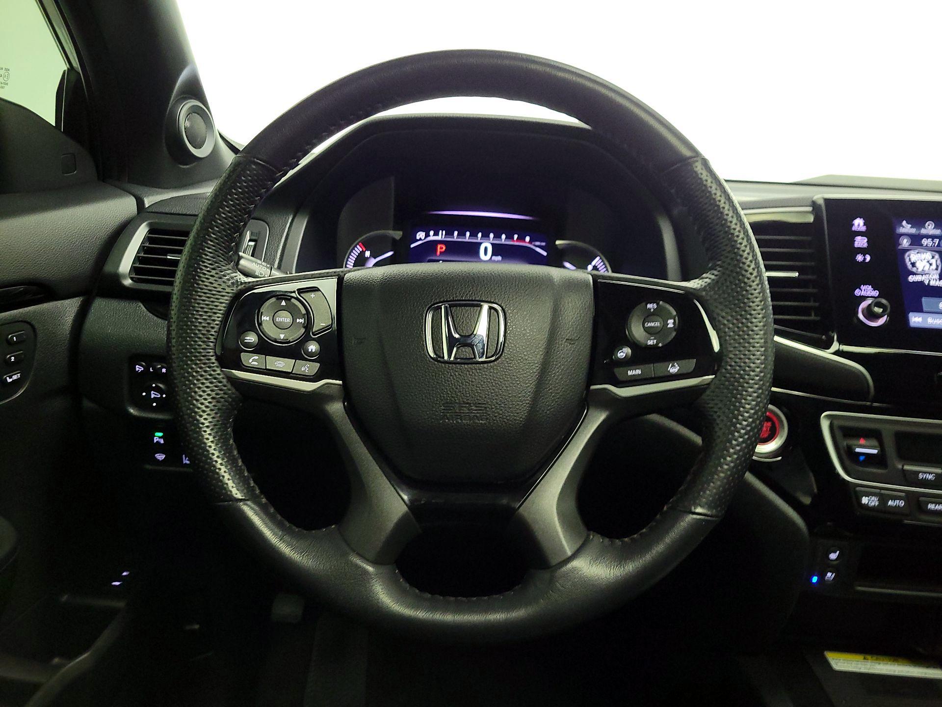 Thumbnail: 2023 Honda Passport - 10