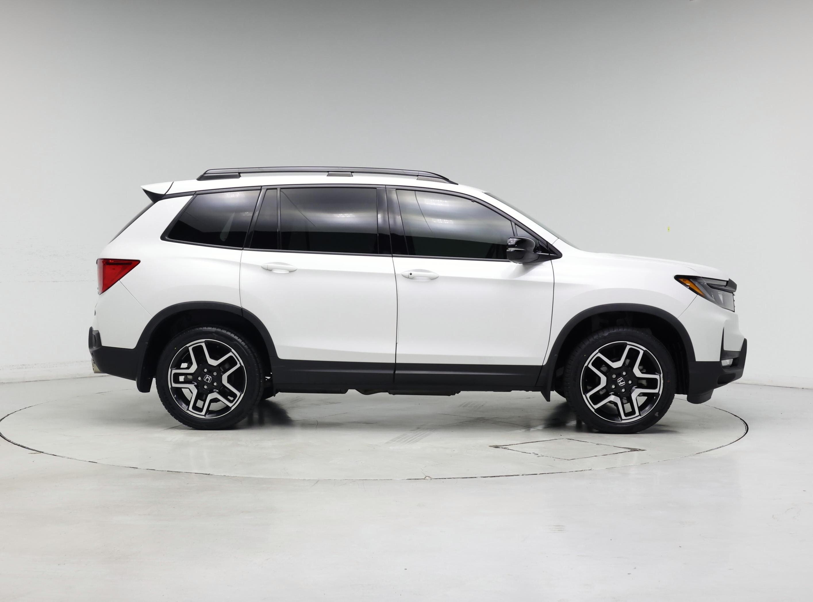 Thumbnail: 2023 Honda Passport - 7