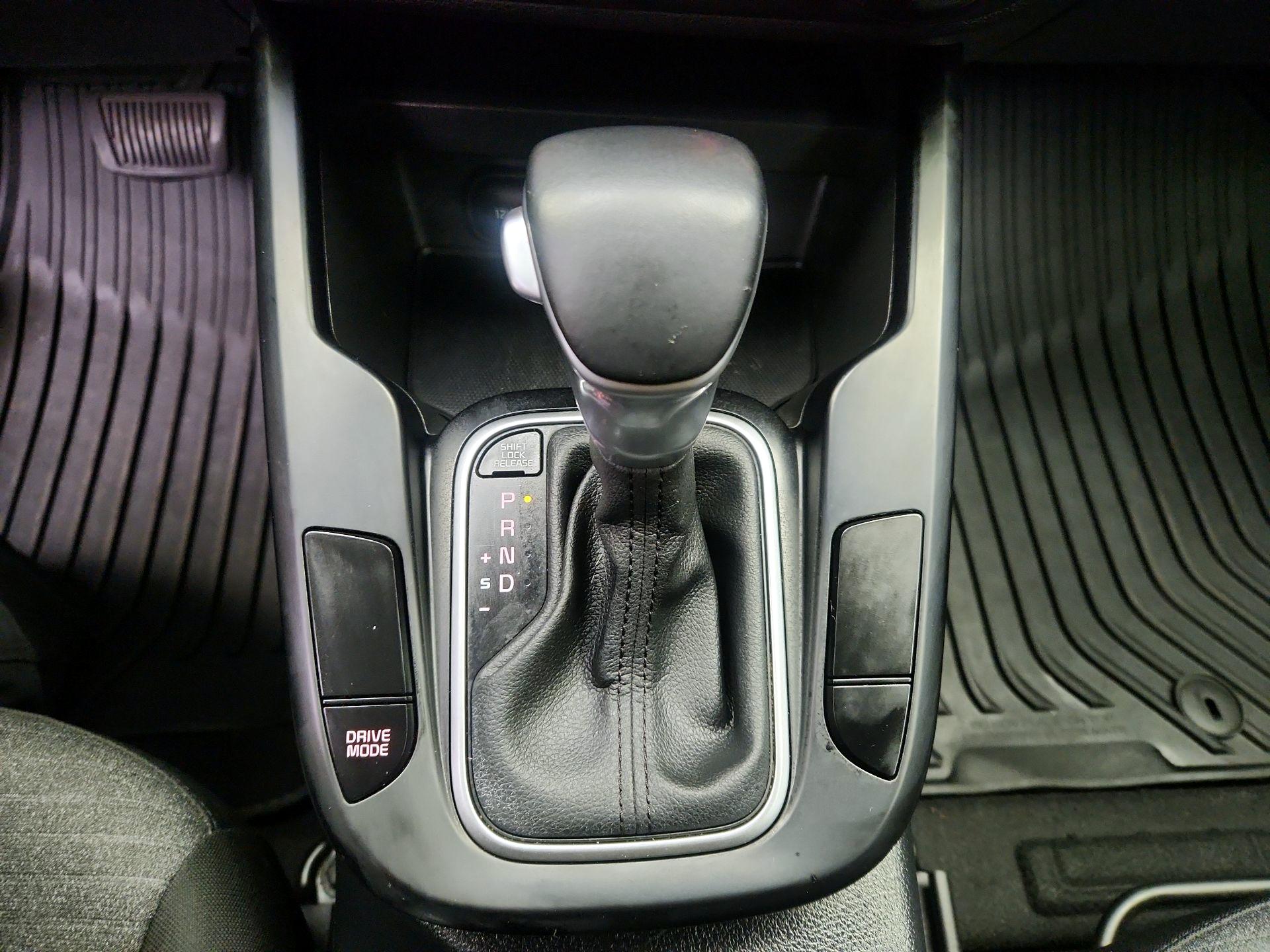 Thumbnail: 2020 Kia Soul - 17