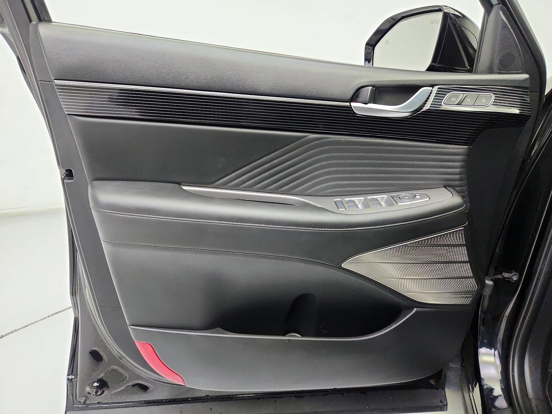 Thumbnail: 2023 Hyundai Palisade - 12
