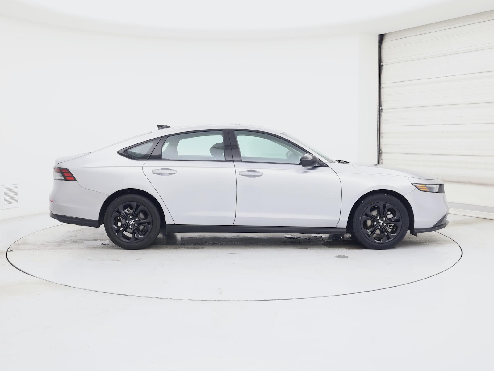 2025 Honda Accord SE - Photo 8