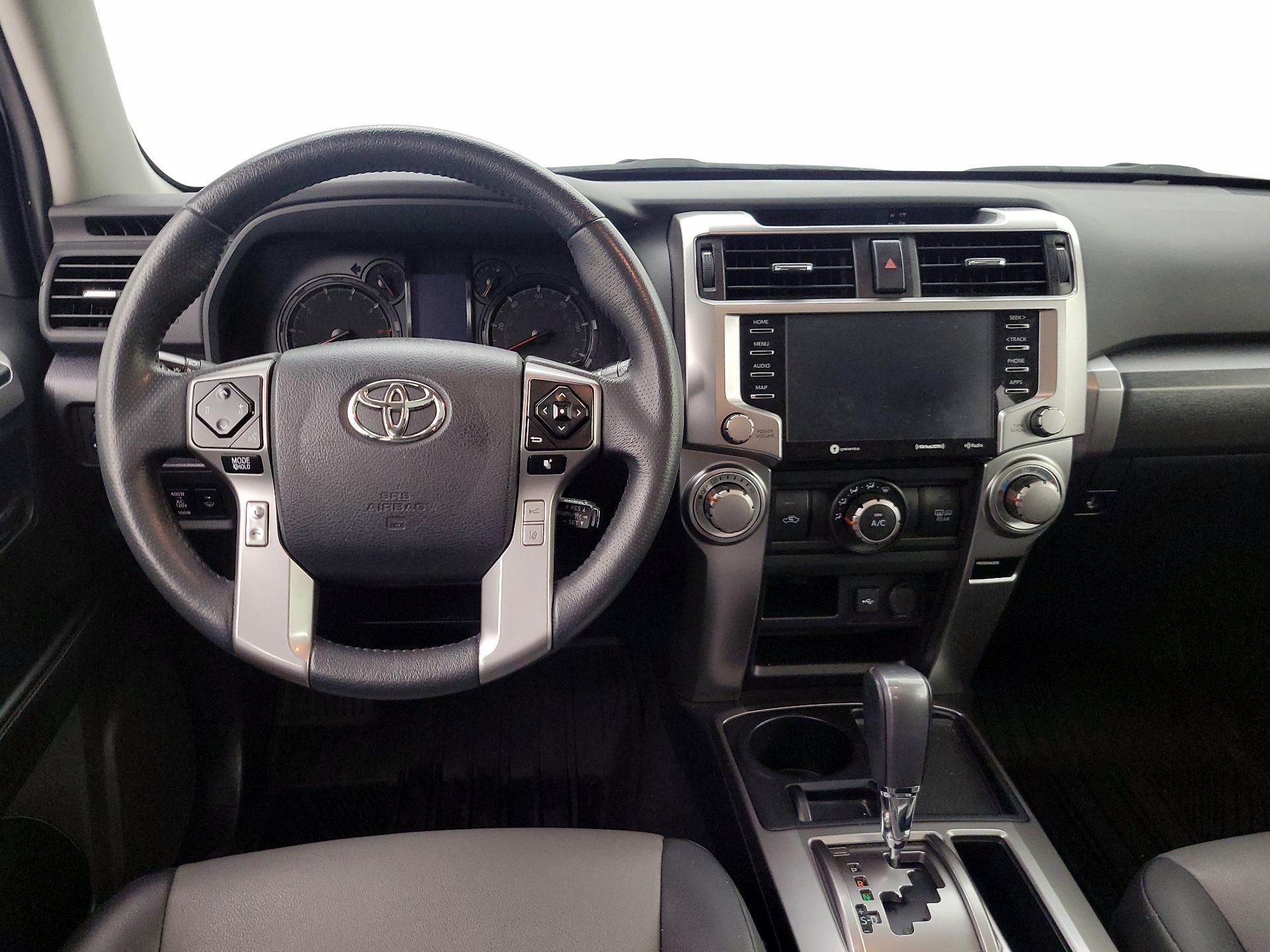 Thumbnail: 2022 Toyota 4Runner - 10