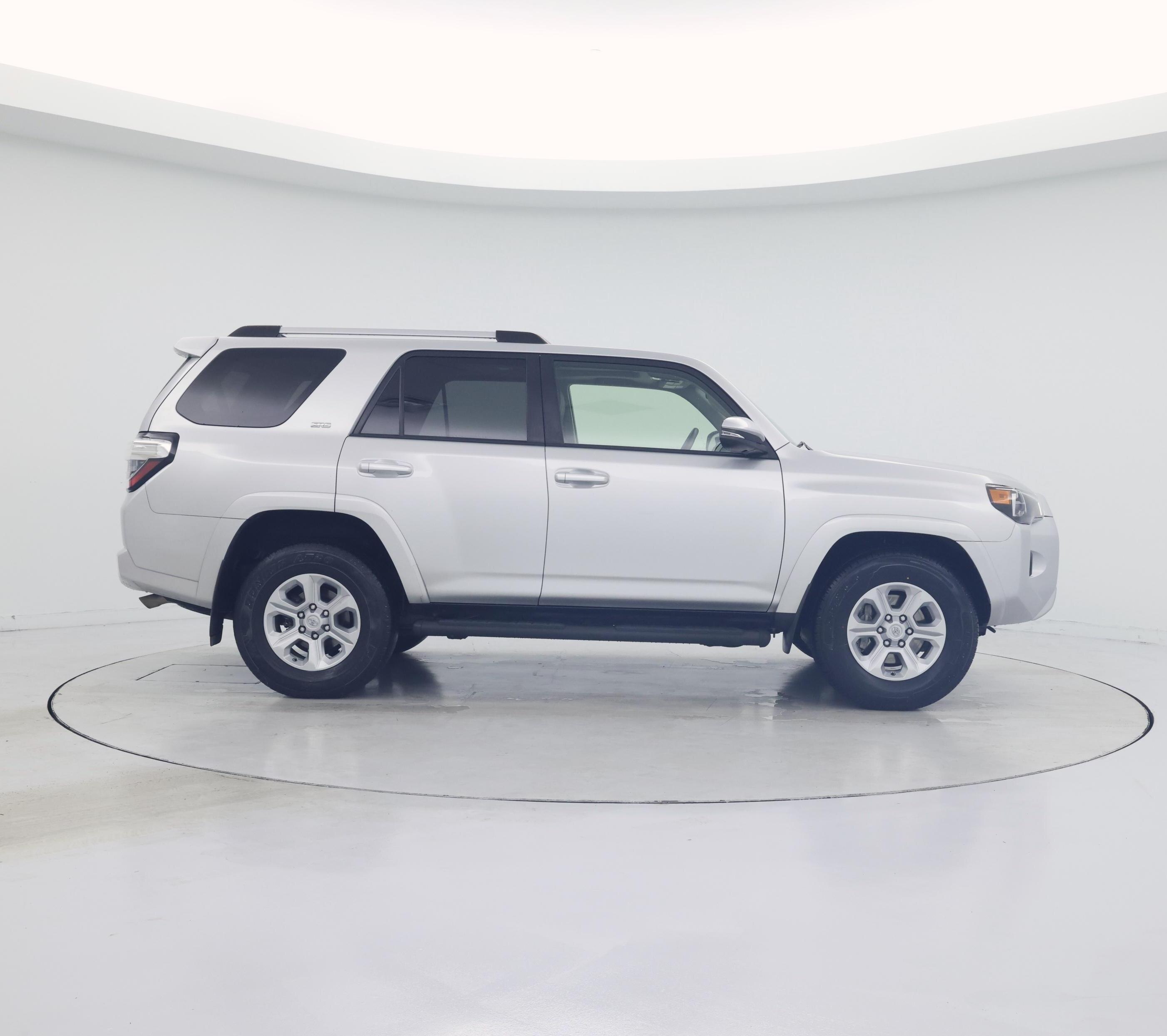 Thumbnail: 2022 Toyota 4Runner - 7