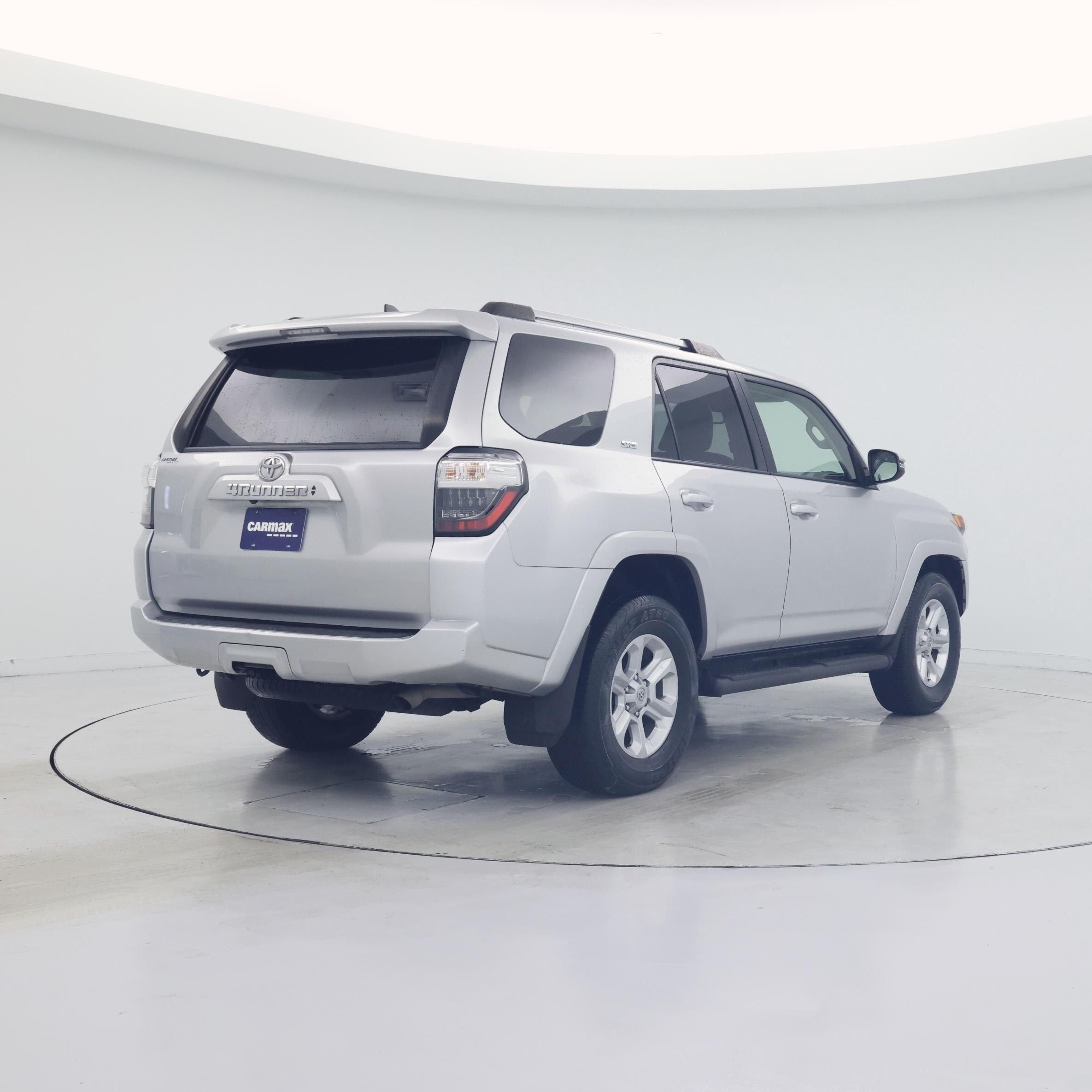 Thumbnail: 2022 Toyota 4Runner - 8