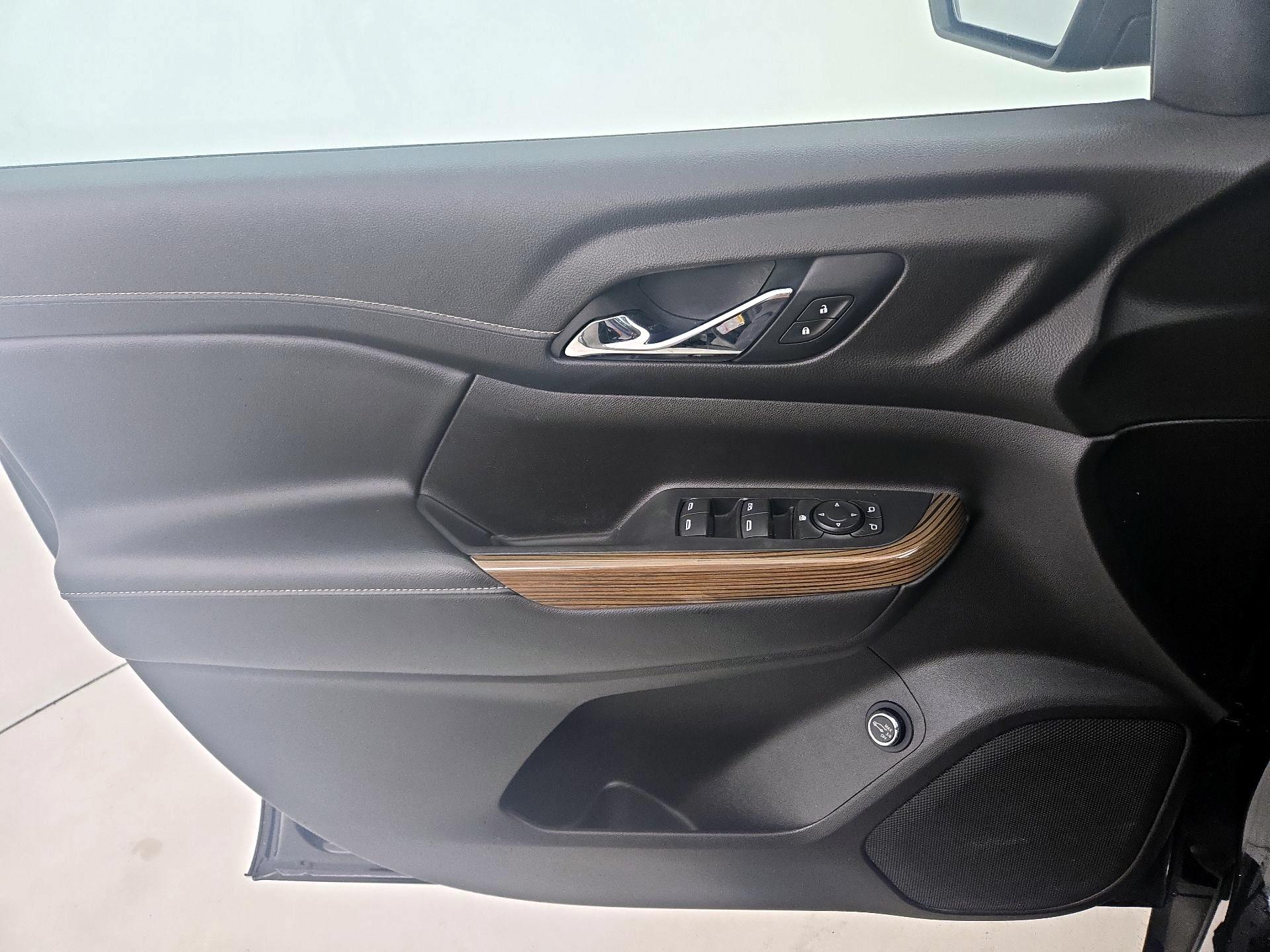 Thumbnail: 2021 GMC Acadia - 12