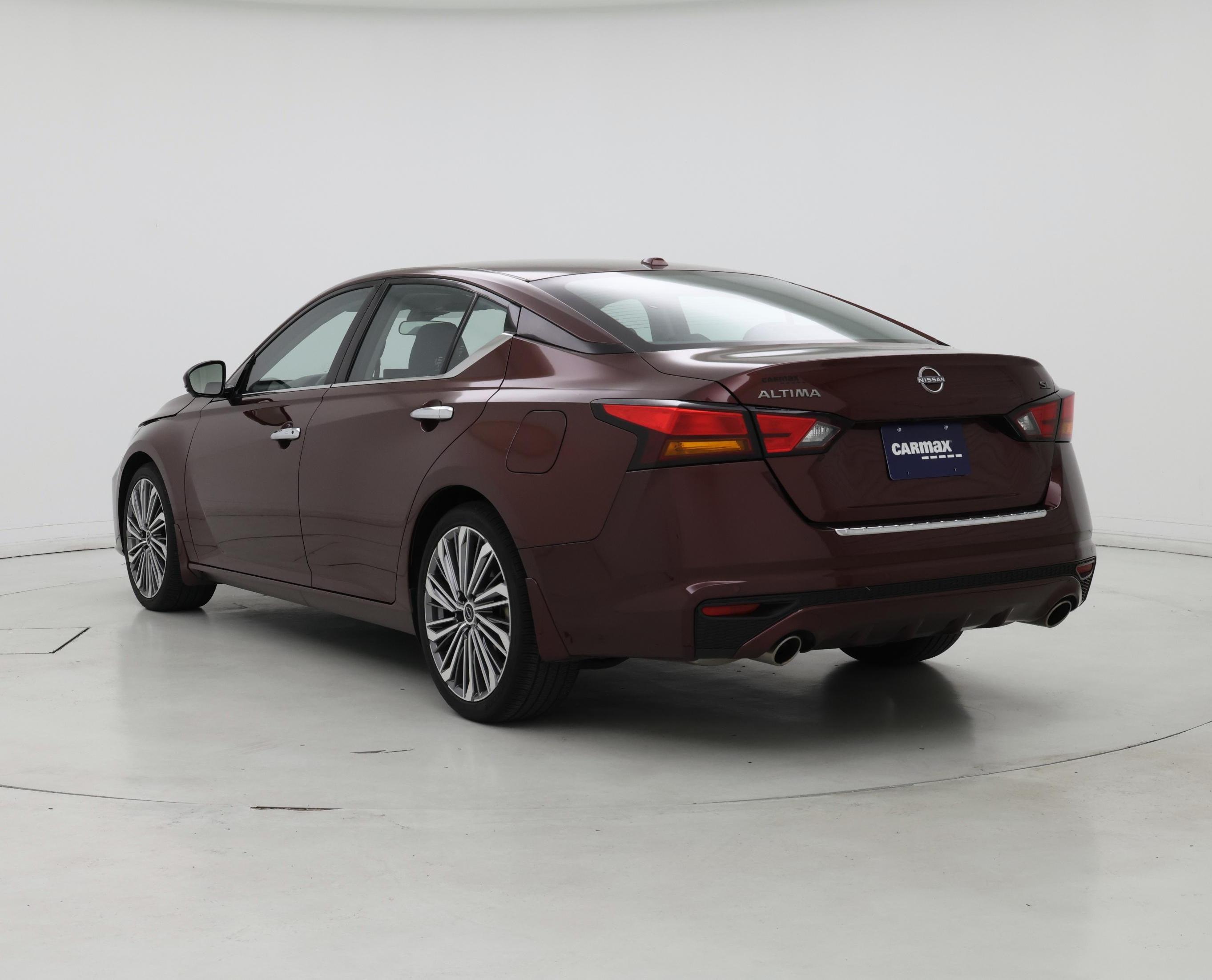Thumbnail: 2023 Nissan Altima - 2