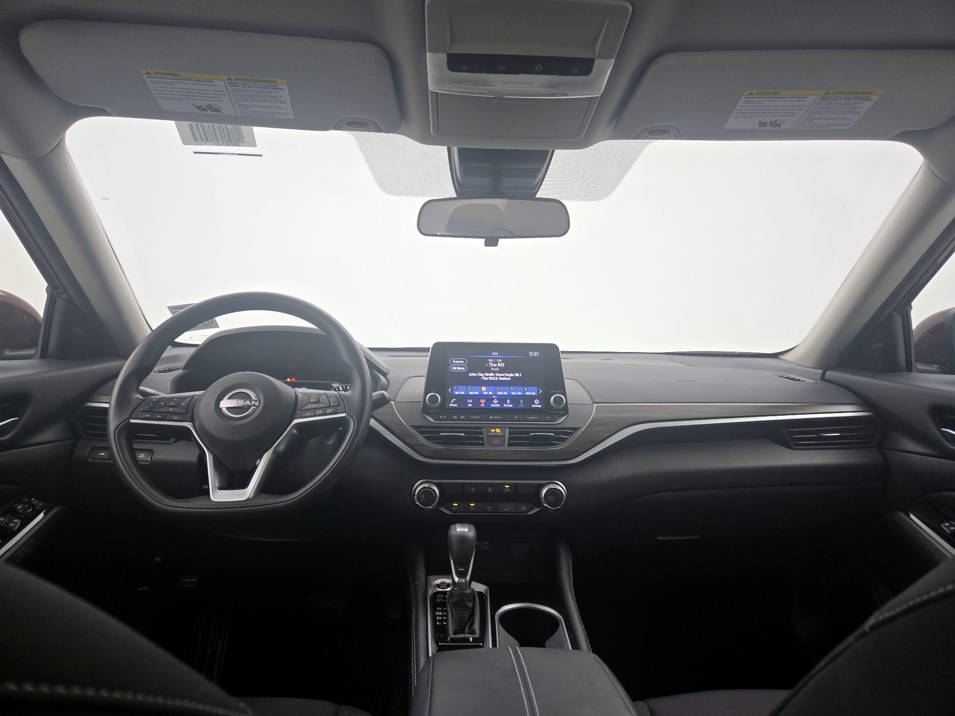 Thumbnail: 2023 Nissan Altima - 9