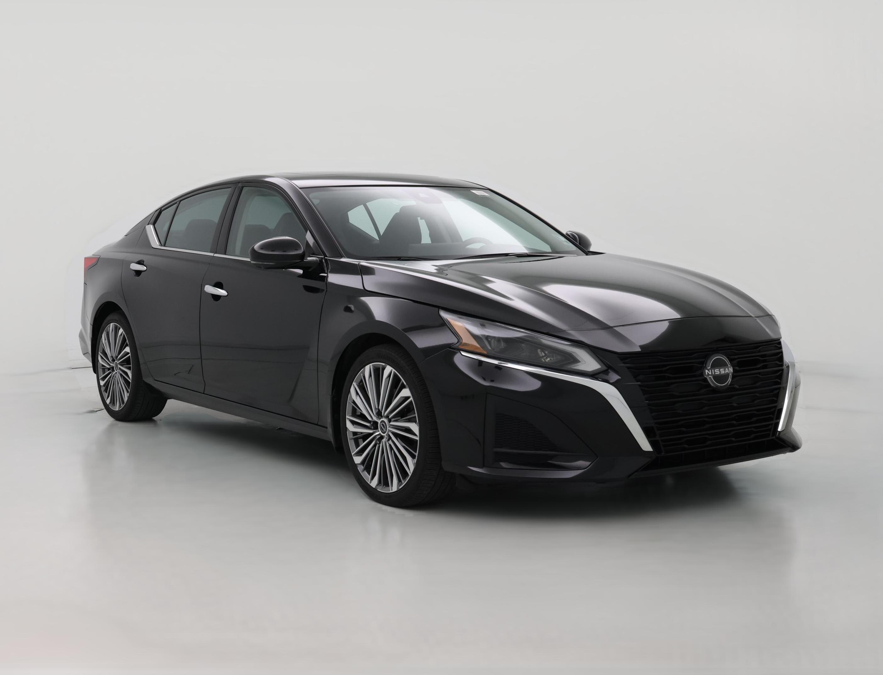 Thumbnail: 2023 Nissan Altima - 1
