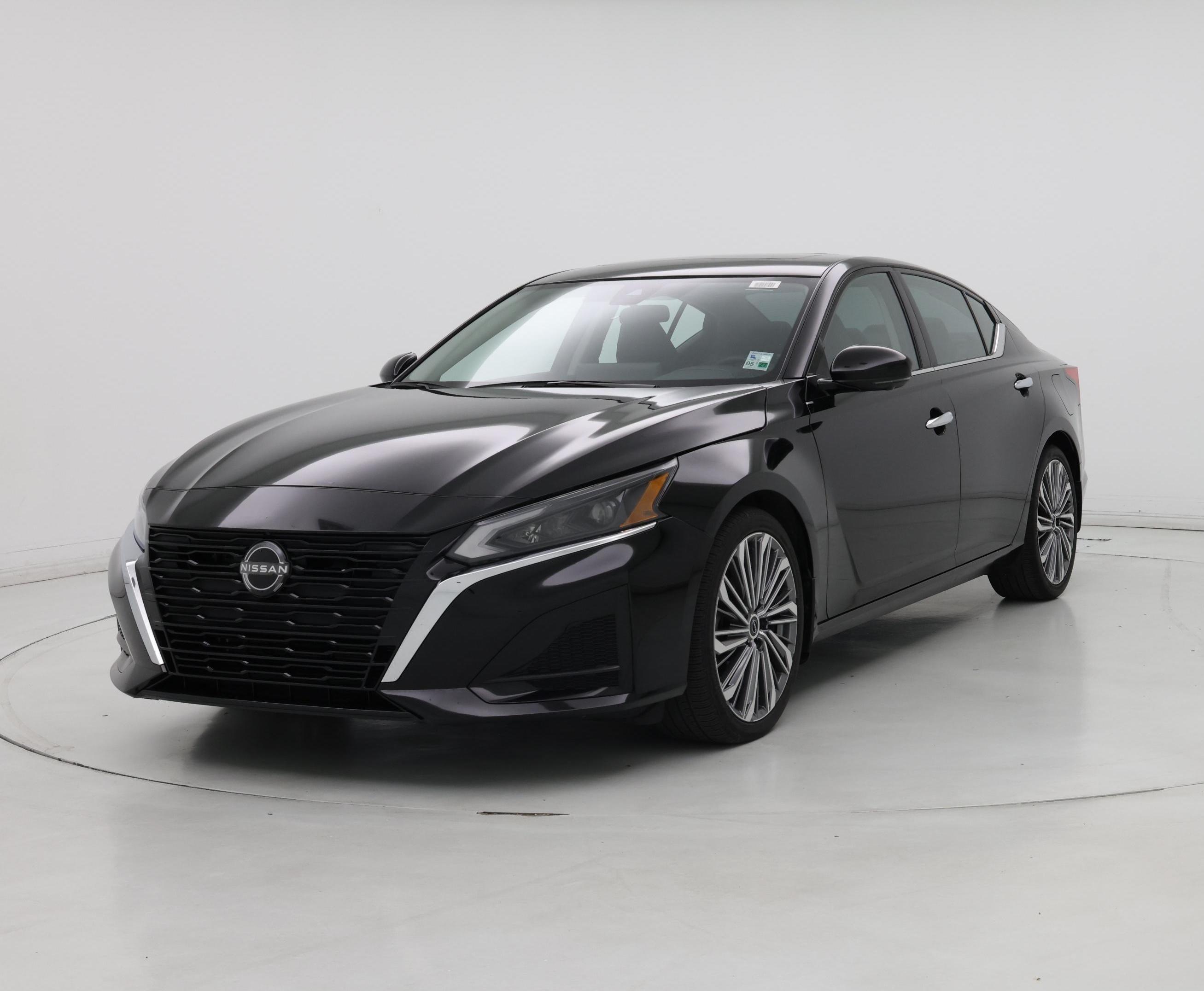 Thumbnail: 2023 Nissan Altima - 4