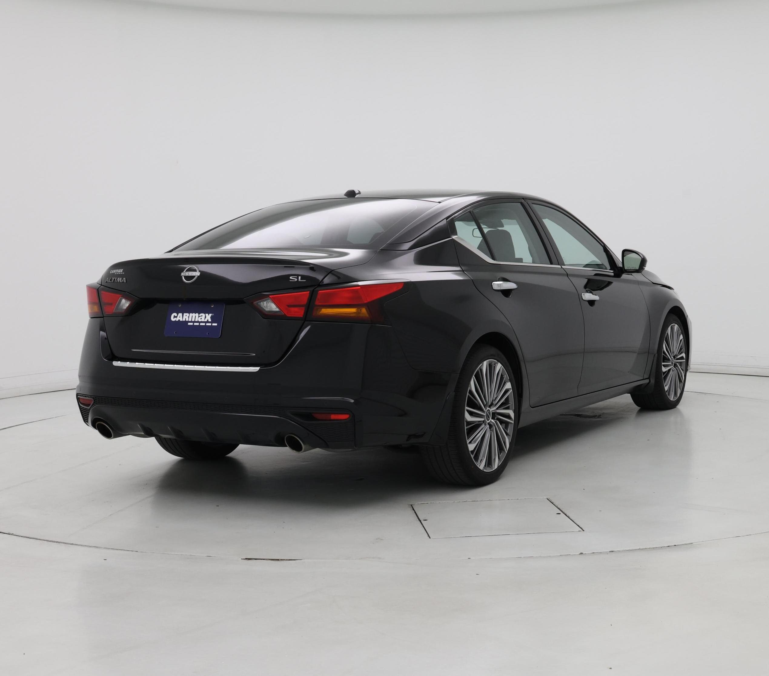 Thumbnail: 2023 Nissan Altima - 8