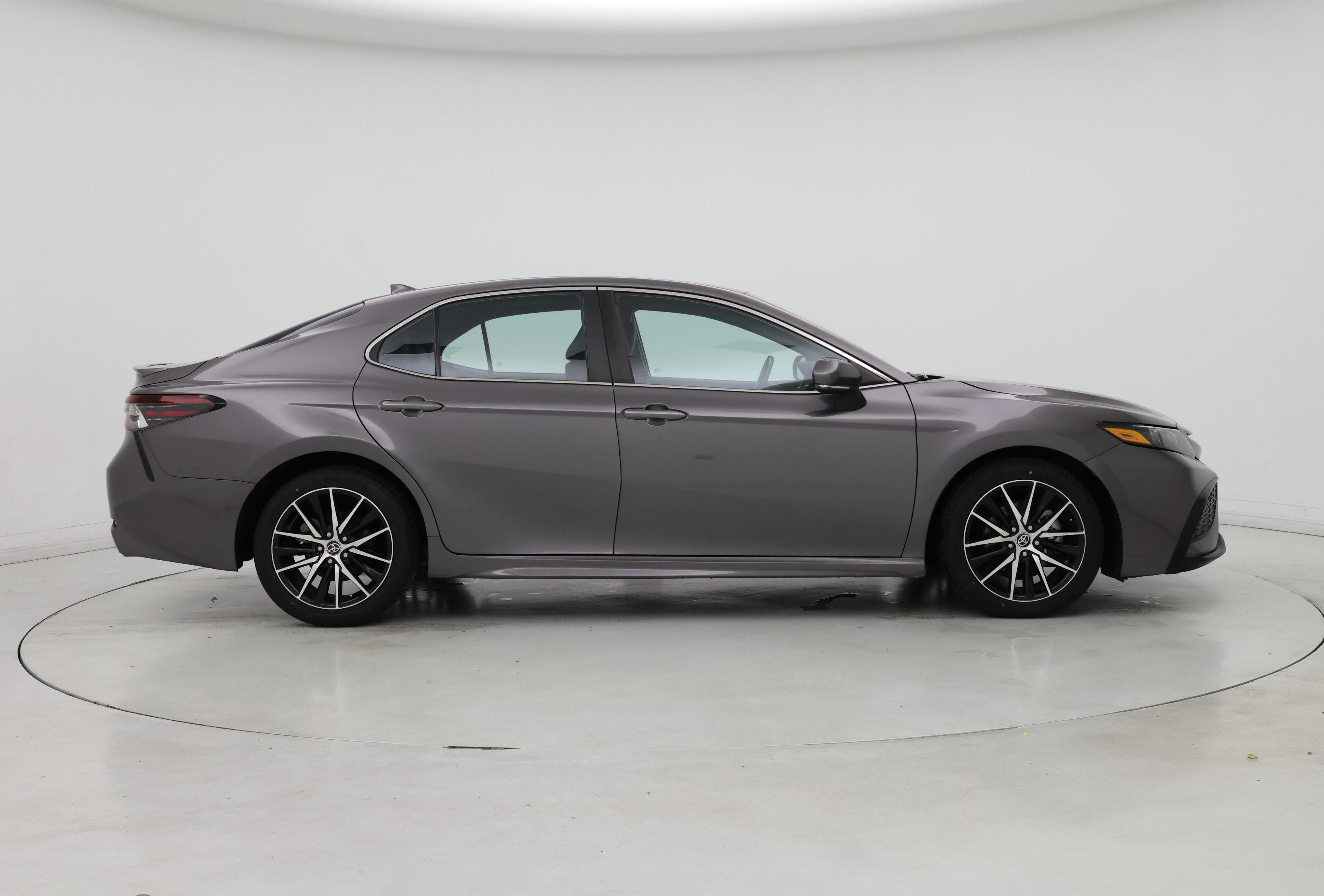 Thumbnail: 2023 Toyota Camry - 7