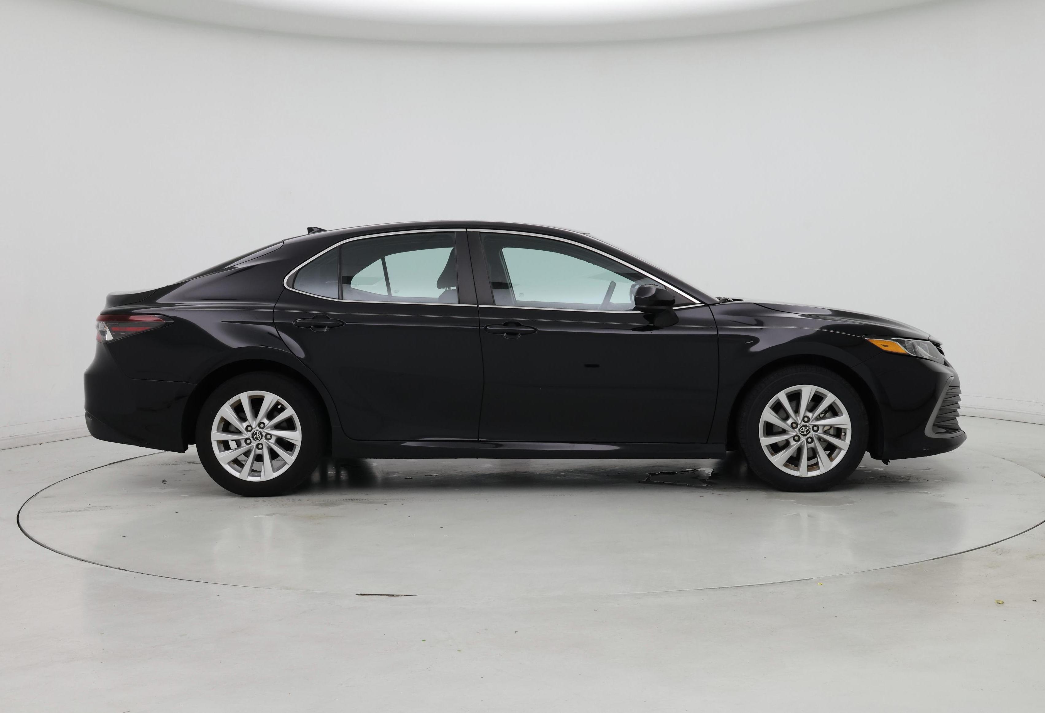 Thumbnail: 2023 Toyota Camry - 7